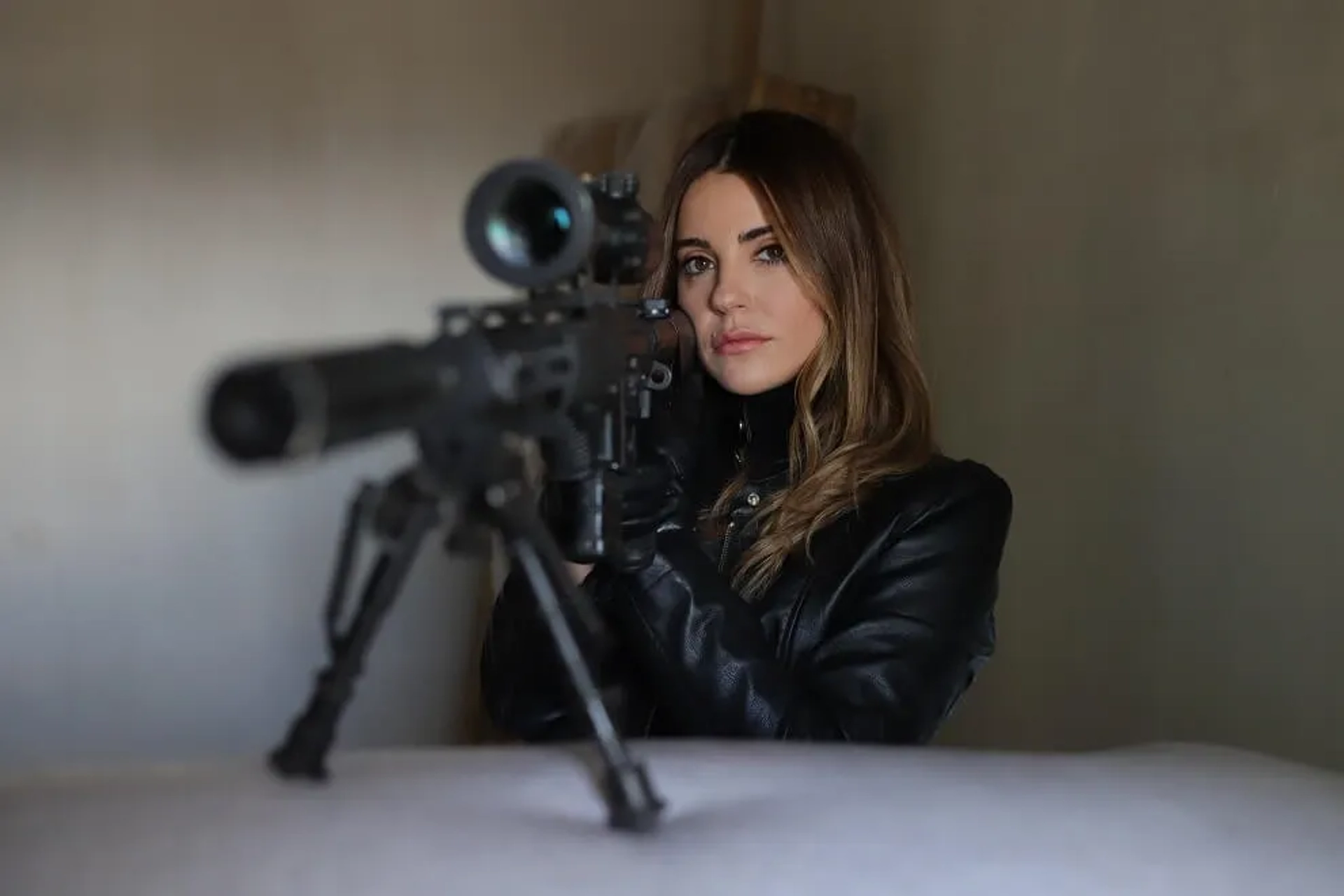 Ezgi Eyüboglu in The Shadow Team (2021)