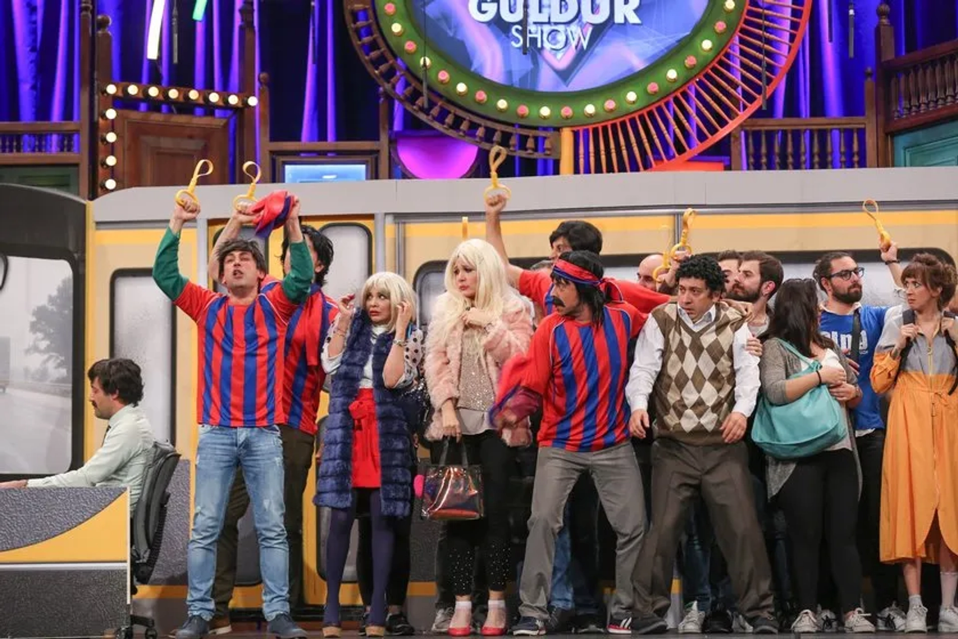 Evrim Akin, Aylin Kontante, Sinan Çaliskanoglu, Ünal Yeter, Ugur Bilgin, Aziz Aslan, Burak Topaloglu, and Irem Kahyaoglu in Güldür Güldür Show: 218. Bolum (2019)