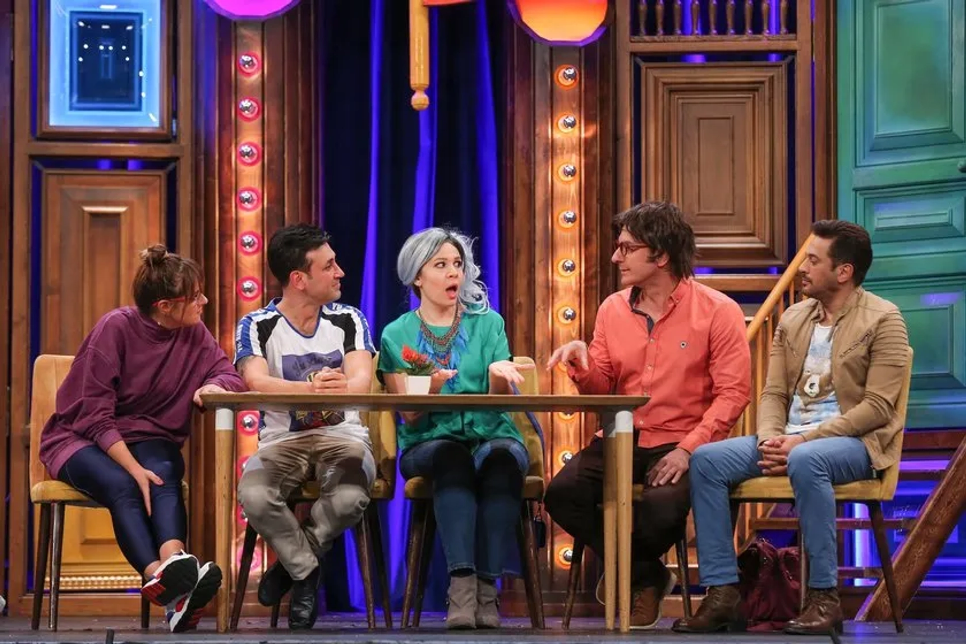 Emre Altug, Doga Rutkay, Aylin Kontante, Sinan Çaliskanoglu, and Ugur Bilgin in Güldür Güldür Show: 216. Bolum (2019)