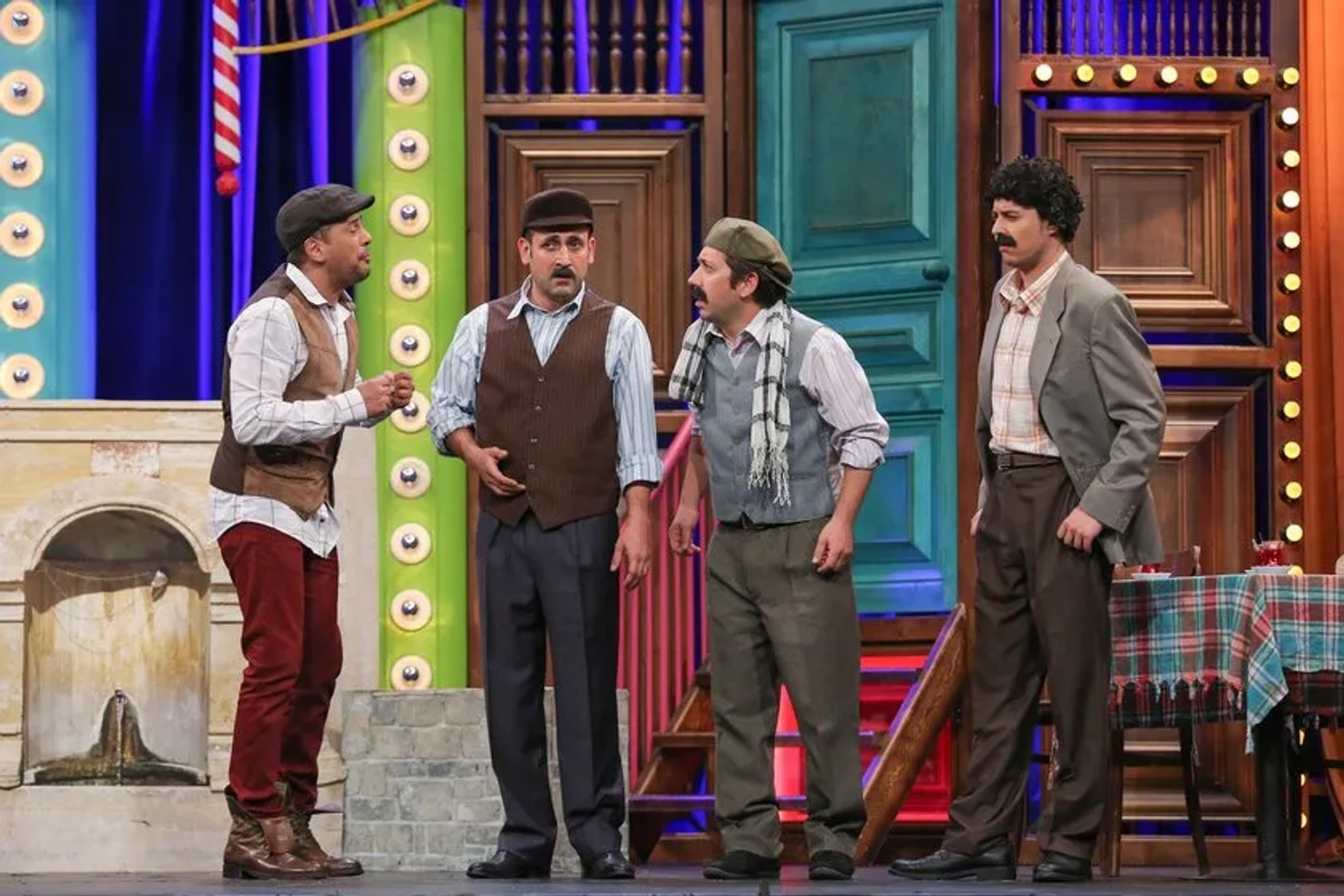 Emre Altug, Sinan Çaliskanoglu, Ünal Yeter, and Burak Topaloglu in Güldür Güldür Show: 202. Bolum (2019)