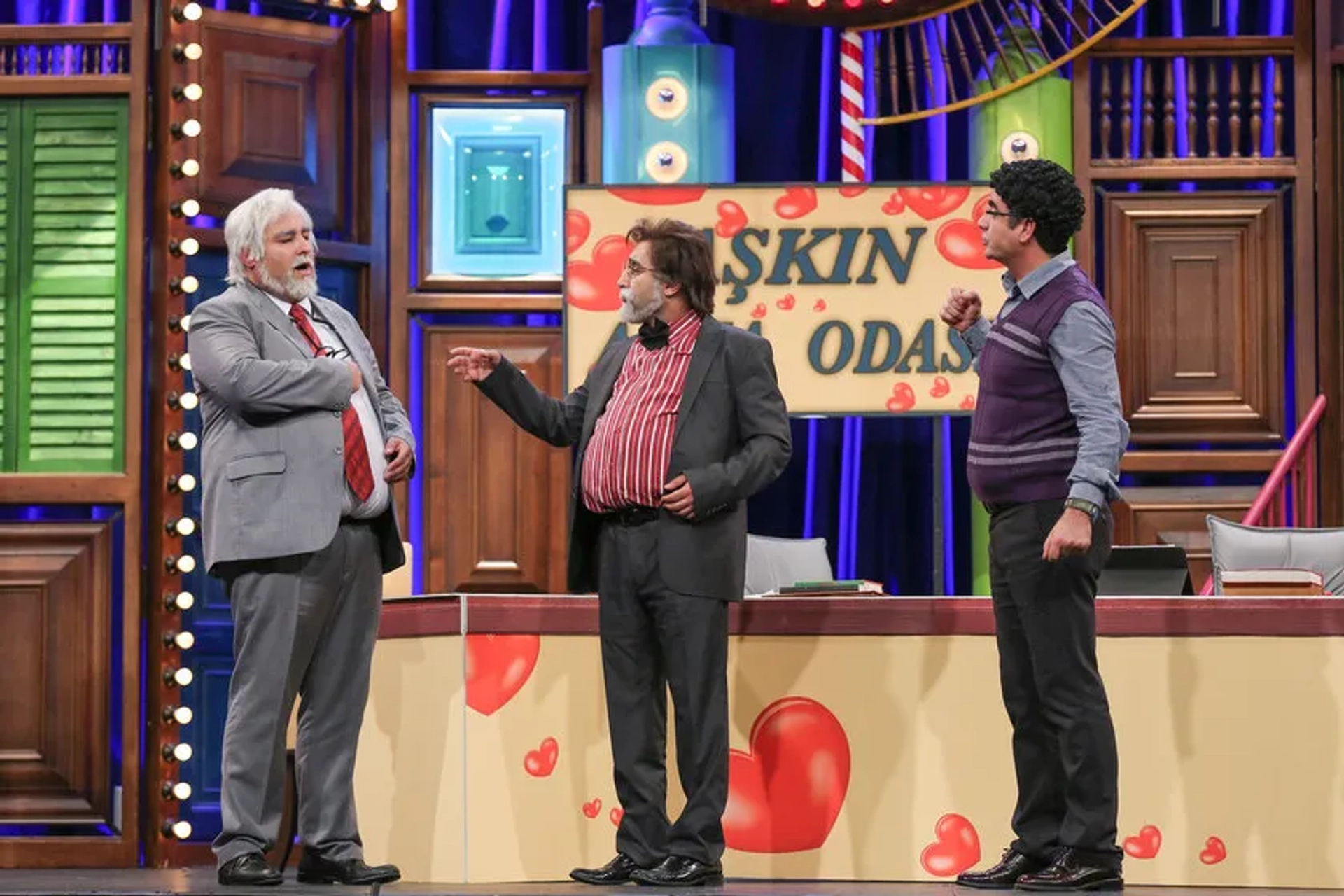 Mahir Ipek, Onur Buldu, and Onur Atilla in Güldür Güldür Show: 201. Bolum (2019)