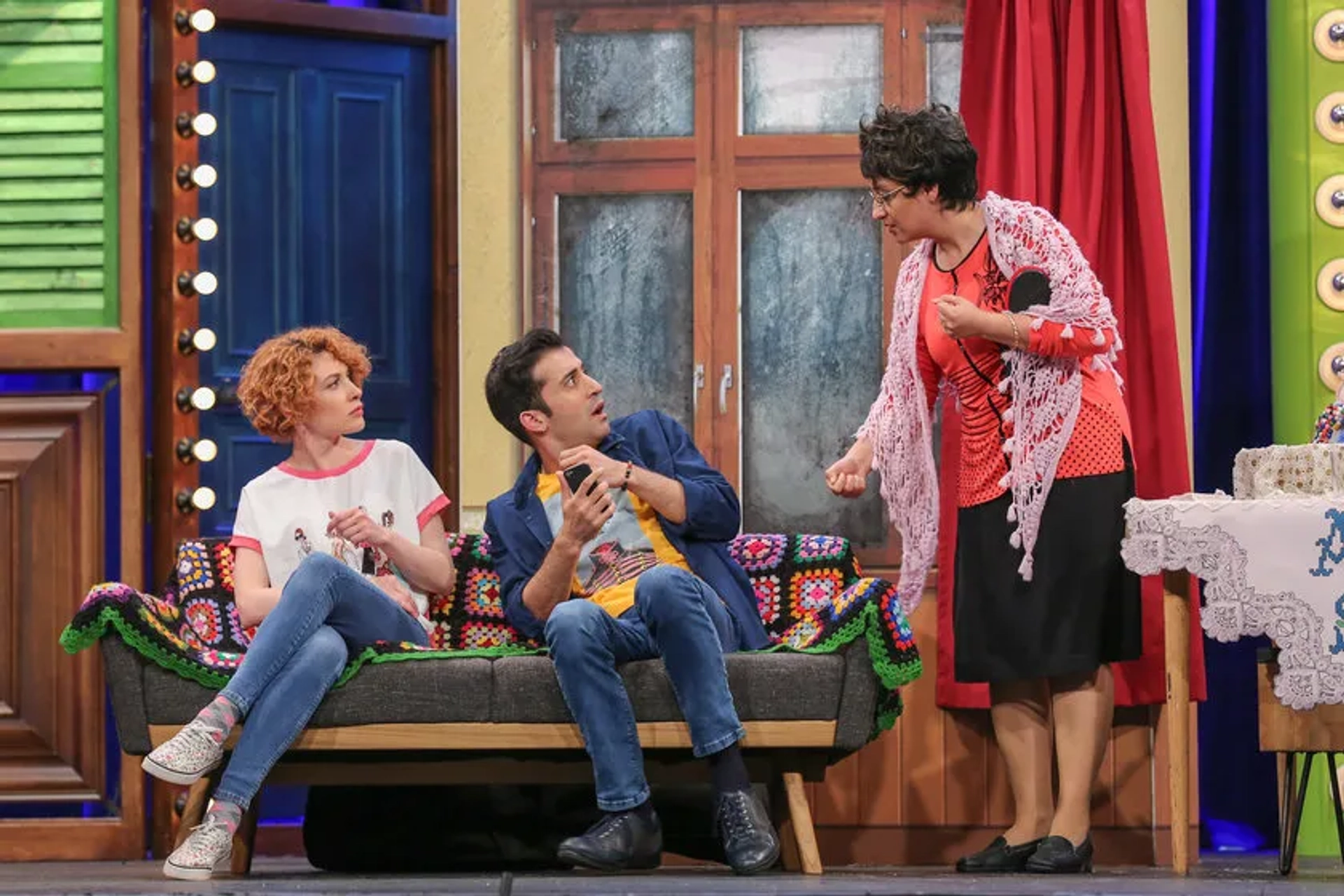 Açelya Topaloglu, Berkay Tulumbaci, and Ecem Erkek in Güldür Güldür Show: 201. Bolum (2019)