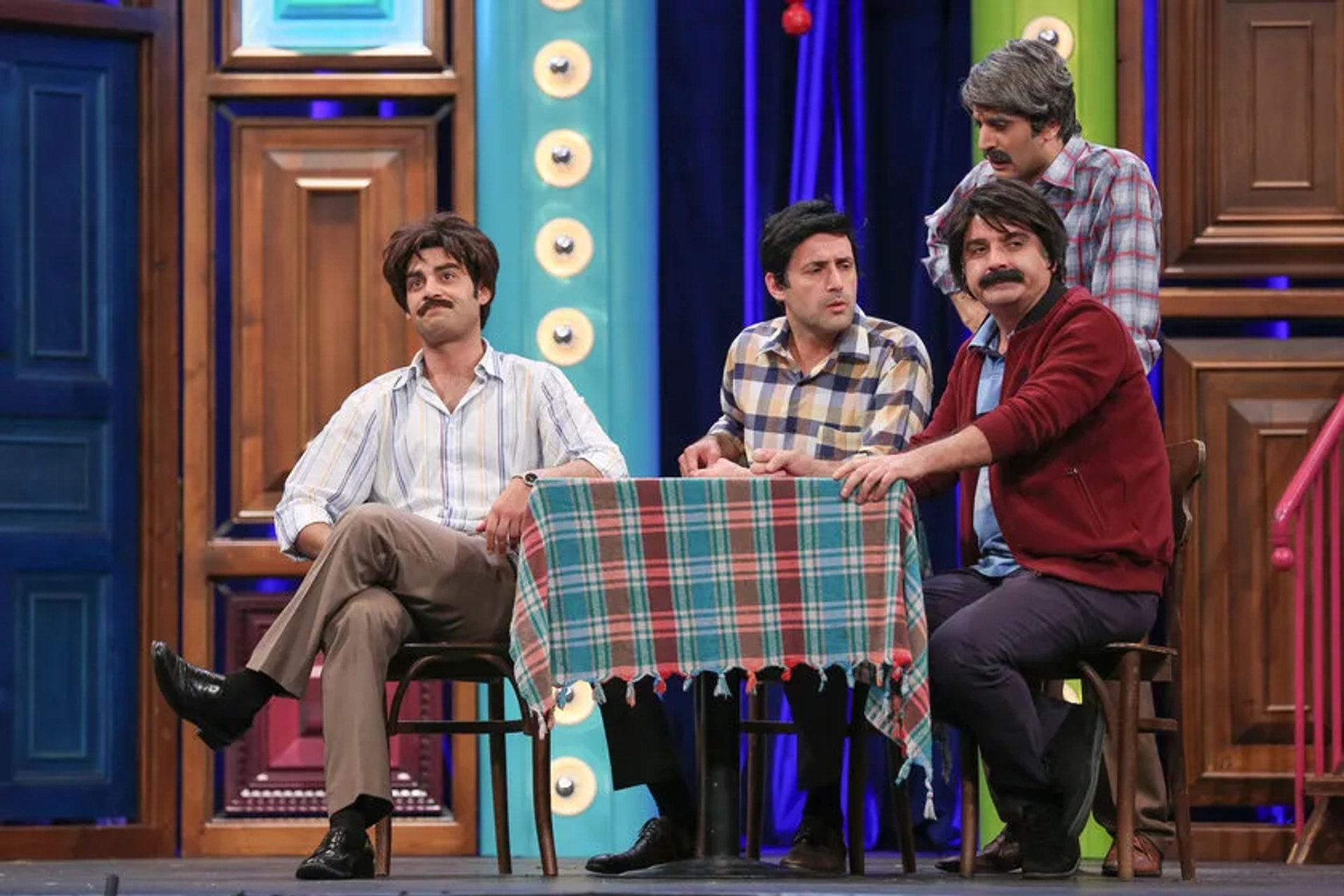 Mahir Ipek, Aziz Aslan, and Özgün Aydin in Güldür Güldür Show: 199. Bolum (2019)