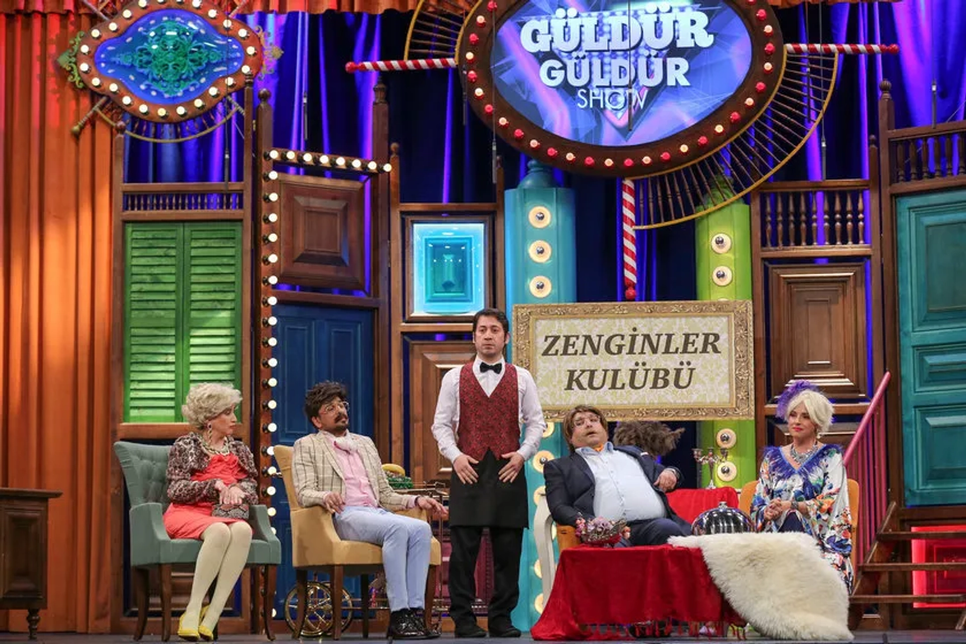 Doga Rutkay, Ünal Yeter, and Onur Atilla in Güldür Güldür Show: 196. Bolum (2019)