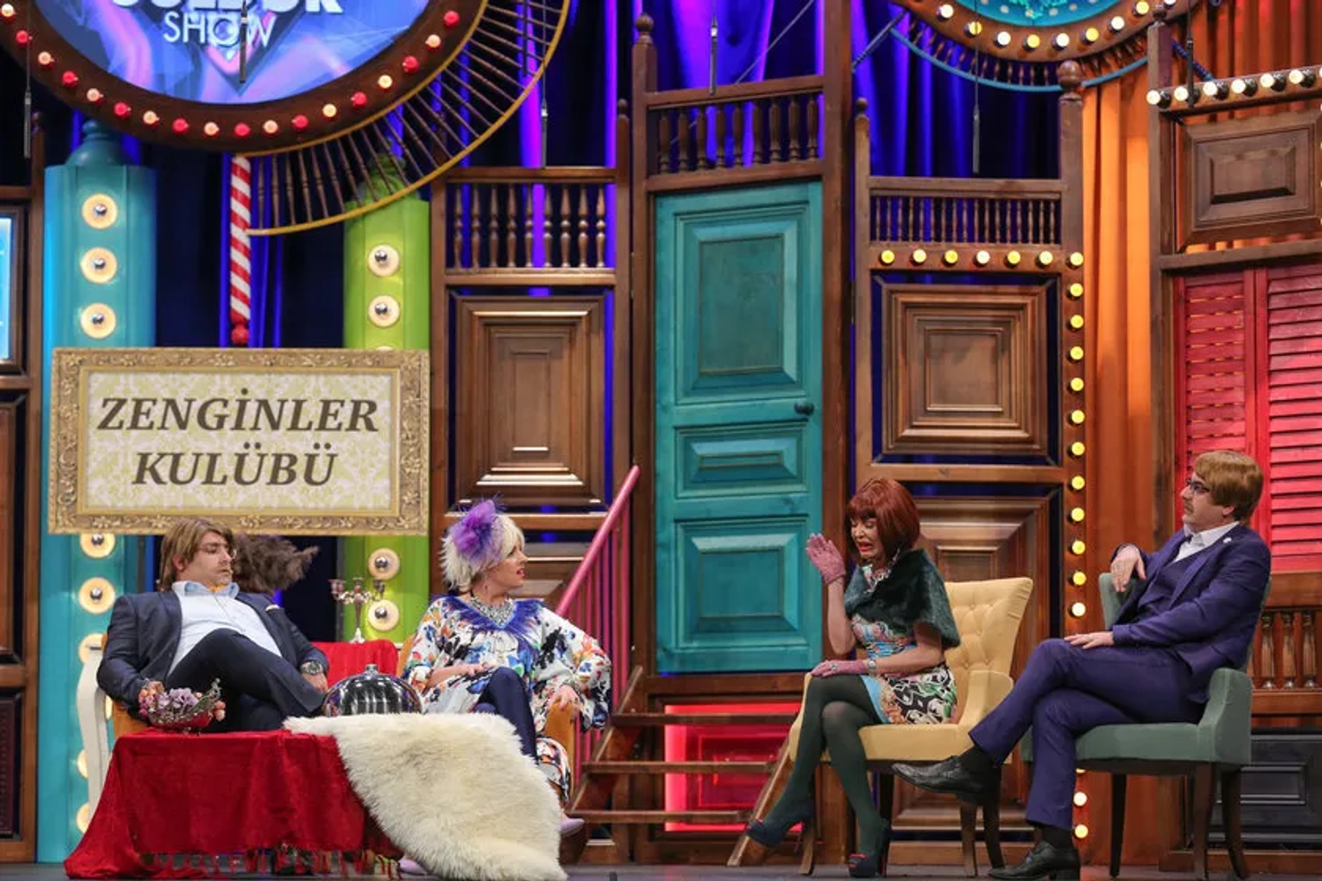 Evrim Akin, Doga Rutkay, Mahir Ipek, and Onur Atilla in Güldür Güldür Show: 196. Bolum (2019)