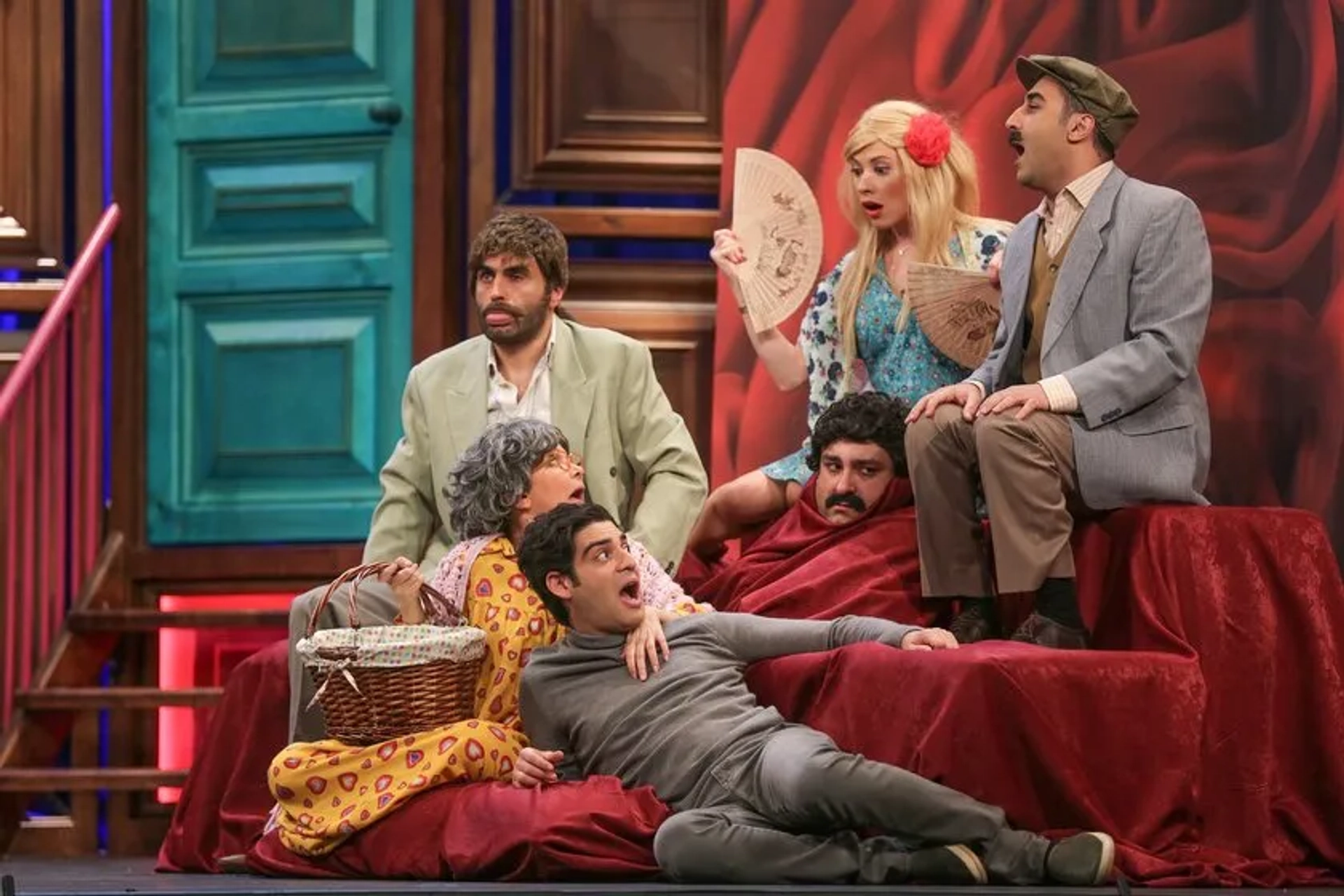 Alper Kul, Onur Buldu, Onur Atilla, and Özgün Aydin in Güldür Güldür Show: 195. Bolum (2019)