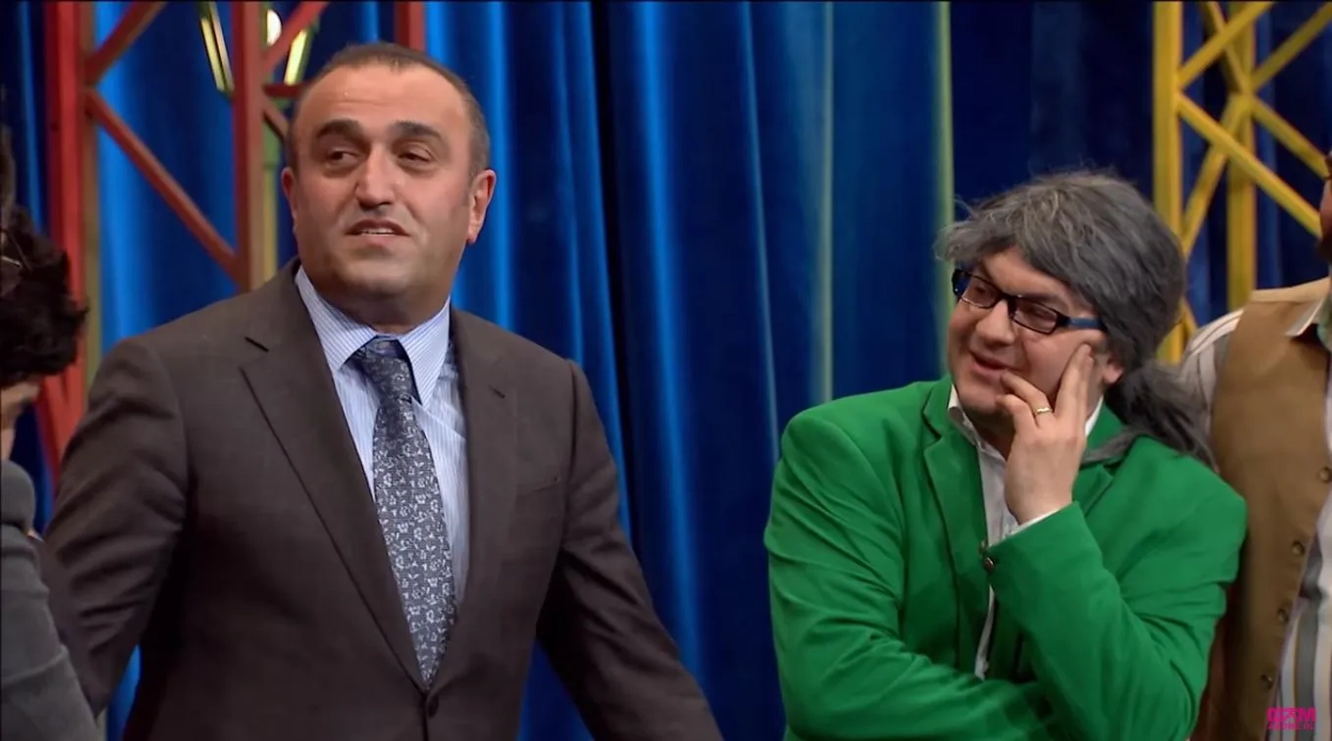 Çaglar Çorumlu and Abdurrahim Albayrak in Güldür Güldür Show (2013)