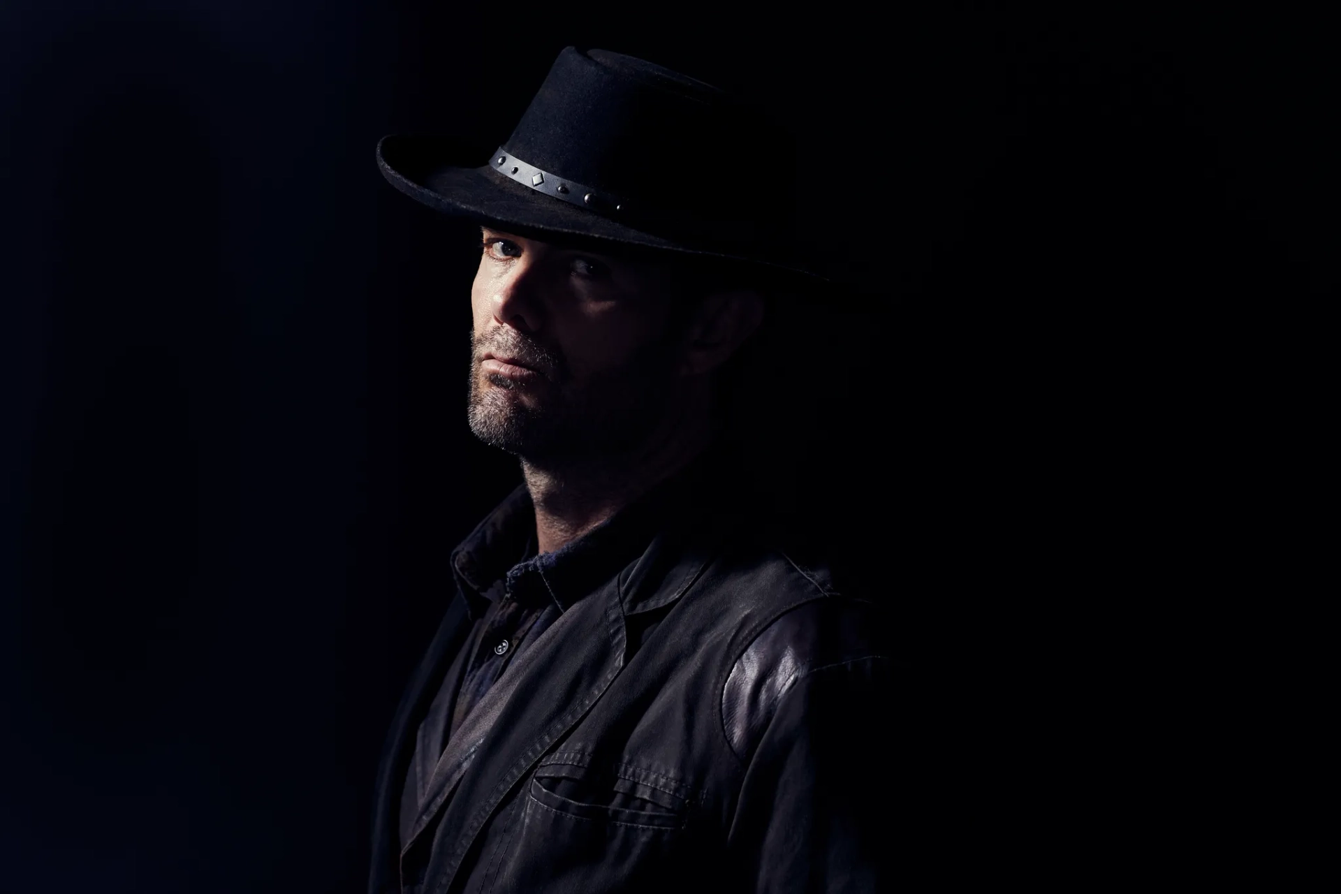 Garret Dillahunt in Fear the Walking Dead (2015)