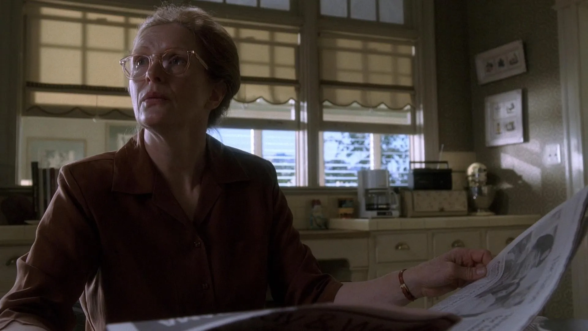 Frances Conroy in Six Feet Under (2001)