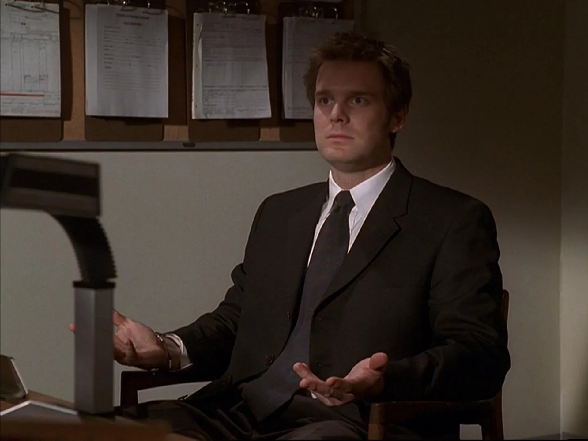 Peter Krause in Six Feet Under (2001)