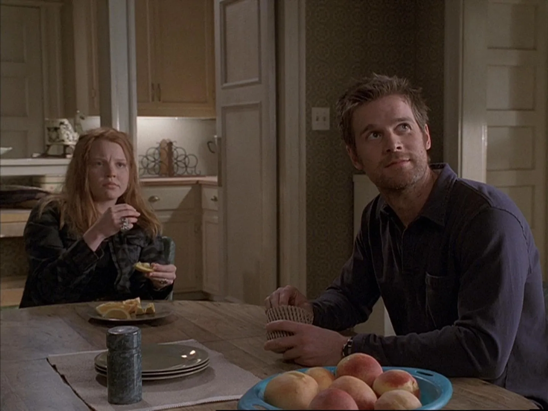 Lauren Ambrose and Peter Krause in Six Feet Under (2001)