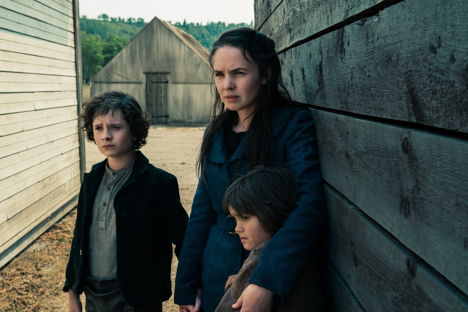 Jonah Collier, Leif Nystrom, and Eileen O'Higgins in Billy the Kid (2022)