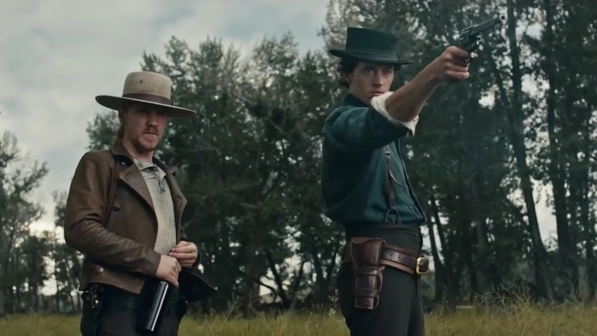 Daniel Webber and Tom Blyth in Billy the Kid (2022)