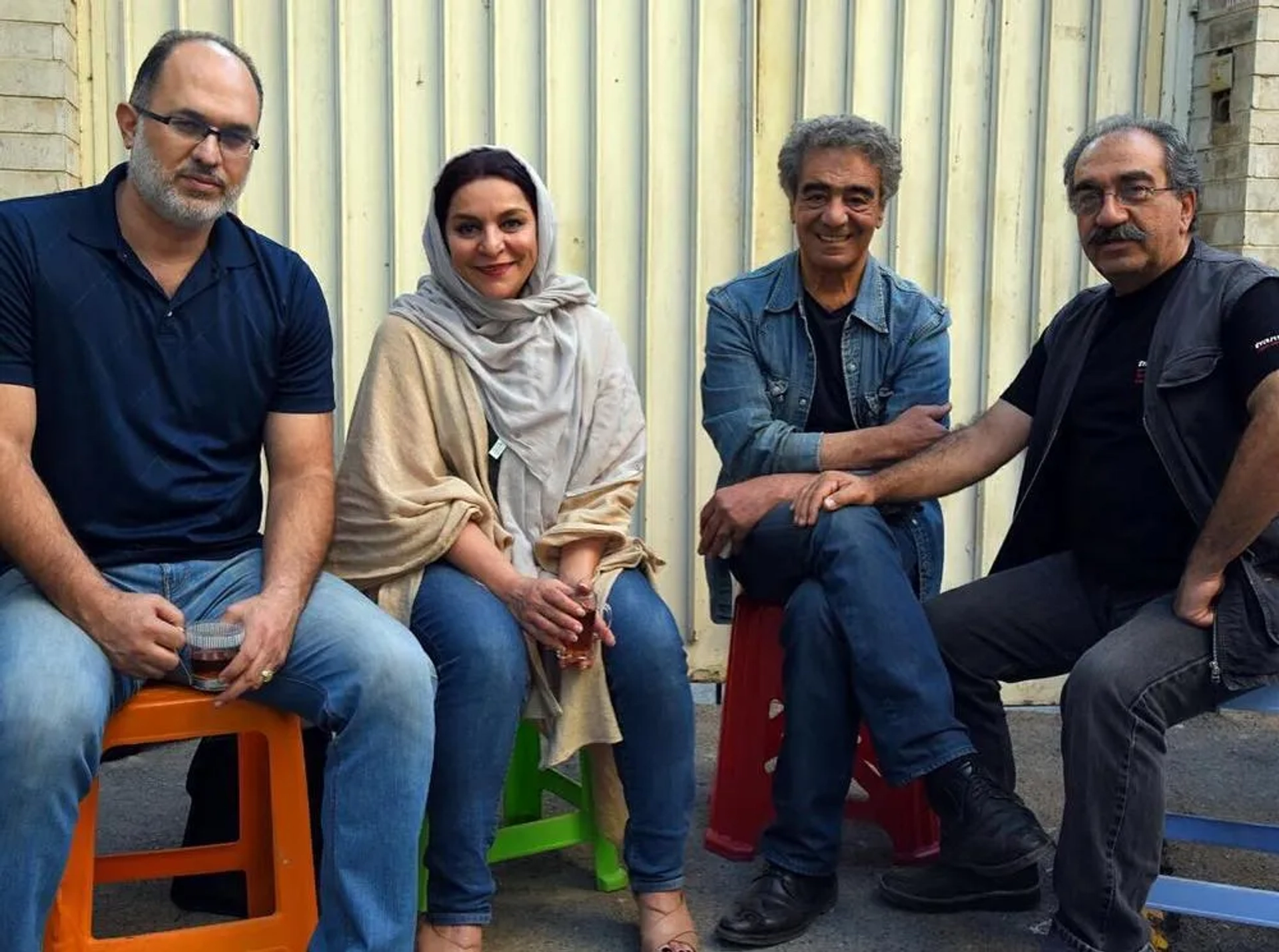 Turaj Mansuri, Tahmineh Milani, and Mohammad Nikbin in Untaken Paths (2017)