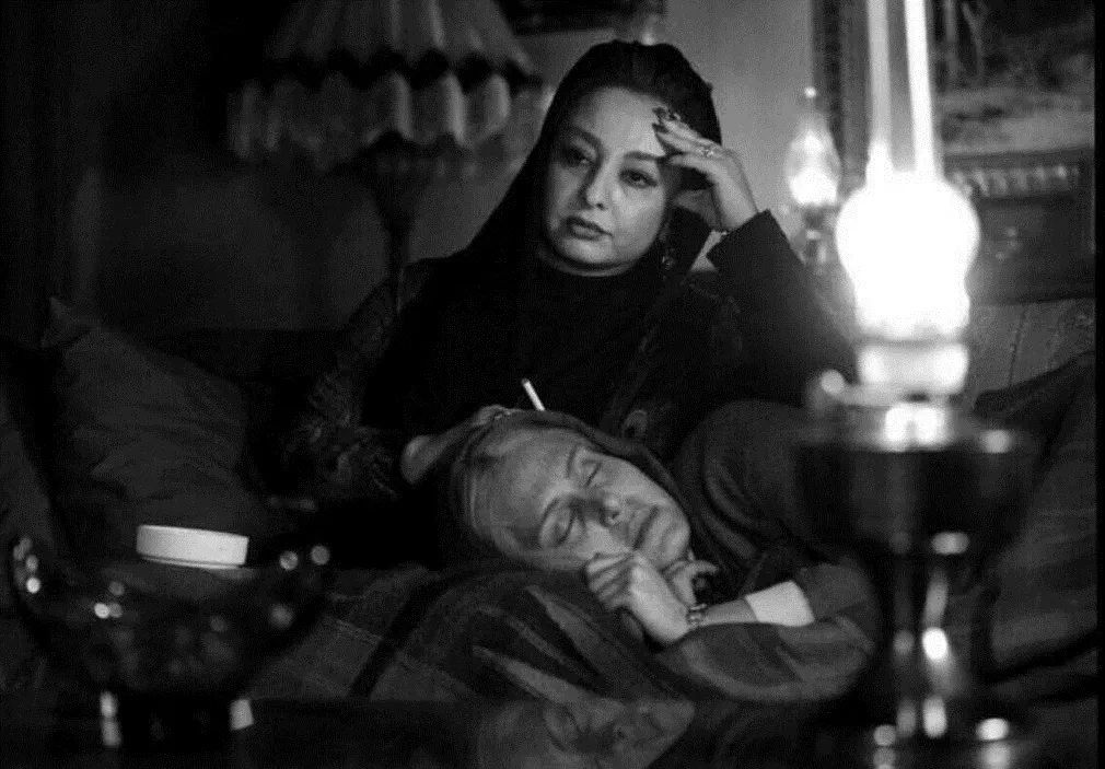 Mahaya Petrossian and Elnaz Shakerdoost in Asphyxia (2017)