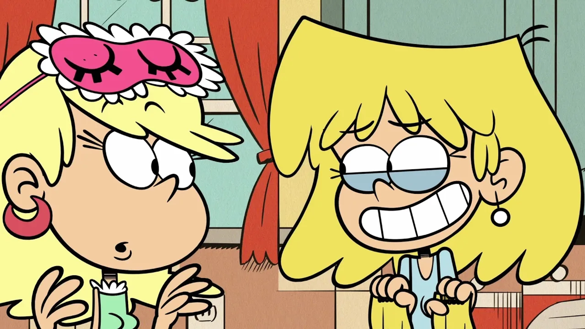 Catherine Taber and Liliana Mumy in The Loud House (2014)