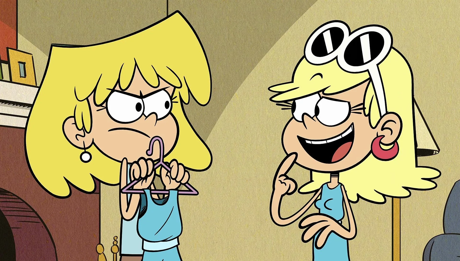 Catherine Taber and Liliana Mumy in The Loud House (2014)