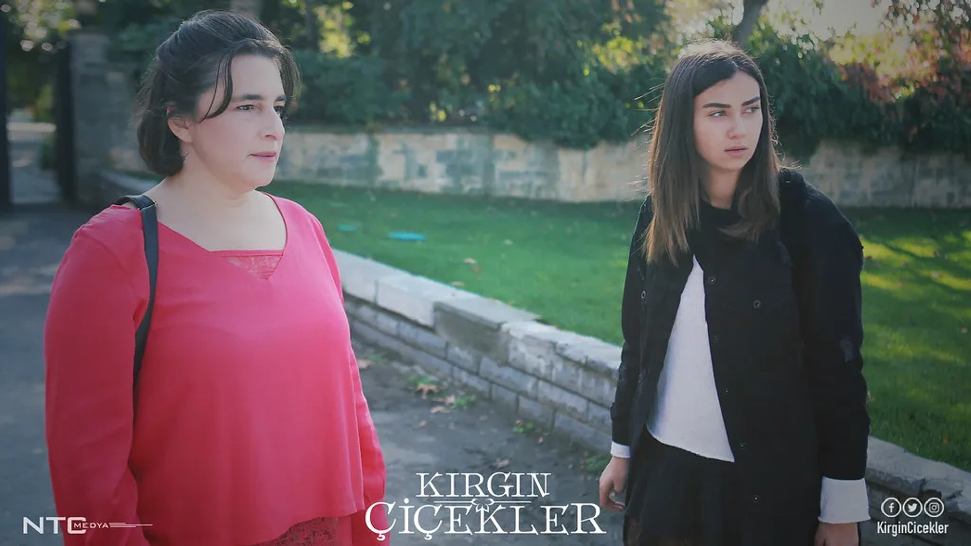 Esra Dermancioglu and Aleyna Solaker in Orphan Flowers (2015)