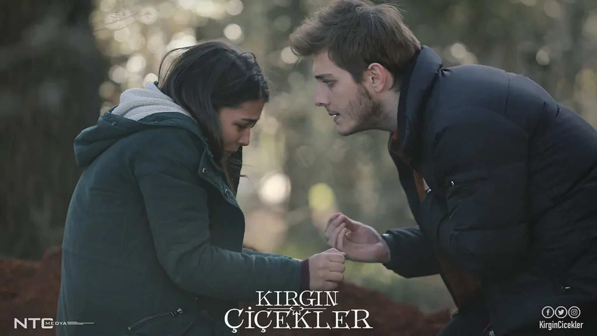 Burak Tozkoparan and Biran Damla Yilmaz in Orphan Flowers (2015)