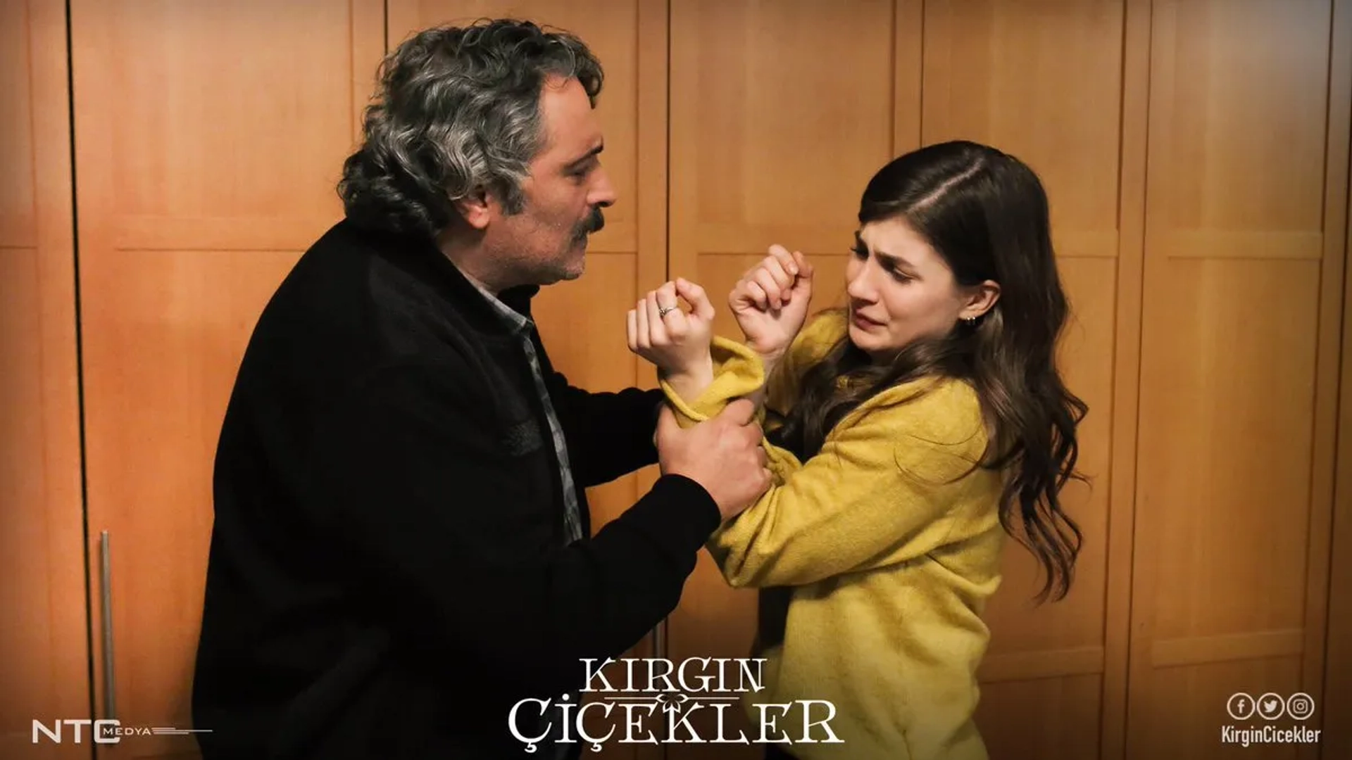 Bülent Düzgünoglu and Cagla Irmak in Orphan Flowers (2015)