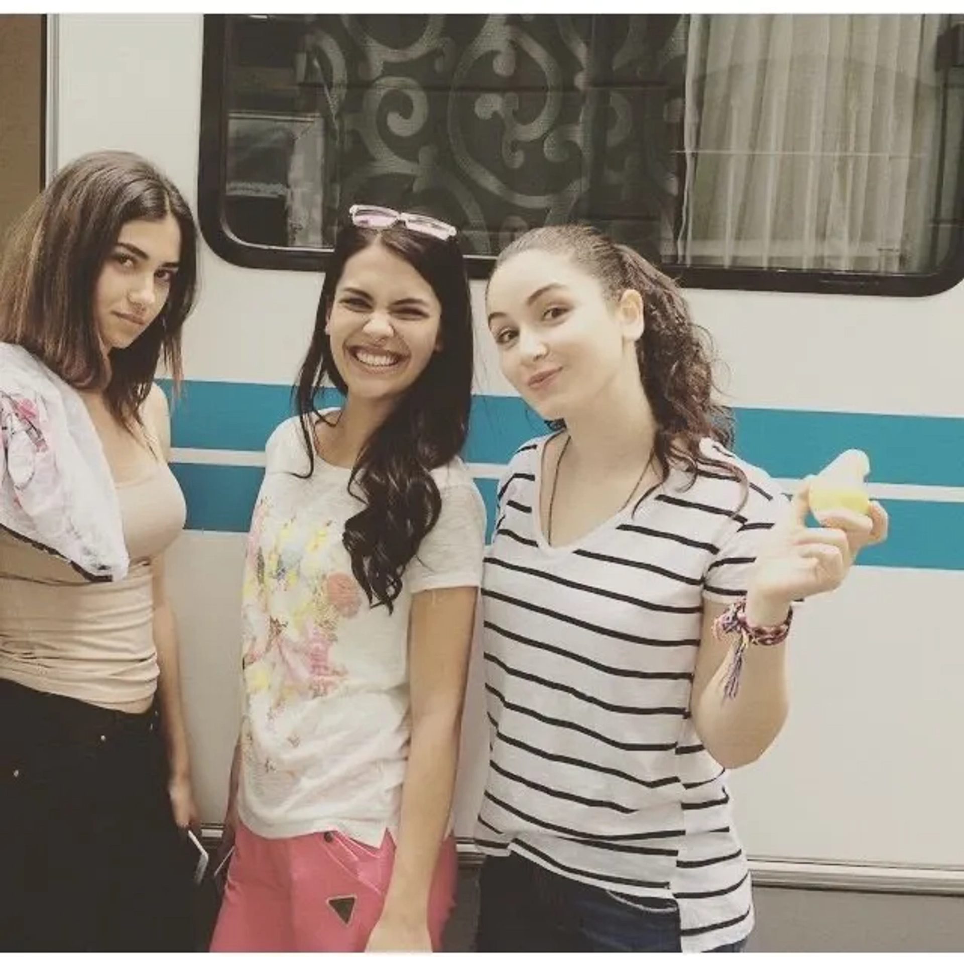 Gökçe Akyildiz, Biran Damla Yilmaz, and Aleyna Solaker in Orphan Flowers (2015)