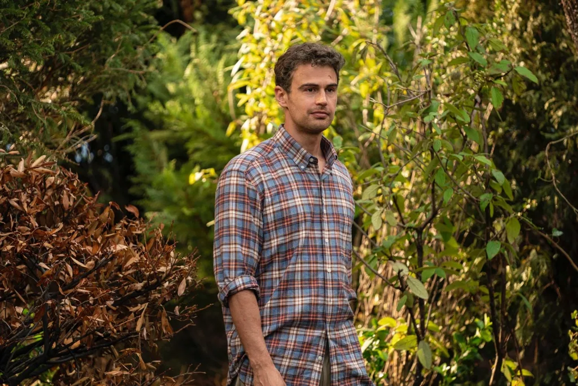 Theo James in The Time Traveler's Wife: Episode #1.1 (2022)