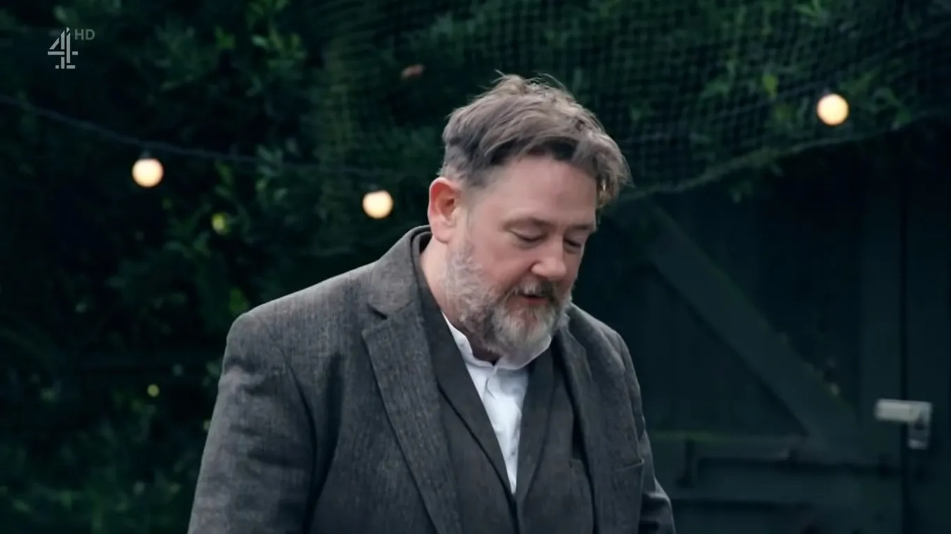 Johnny Vegas in Taskmaster (2015)