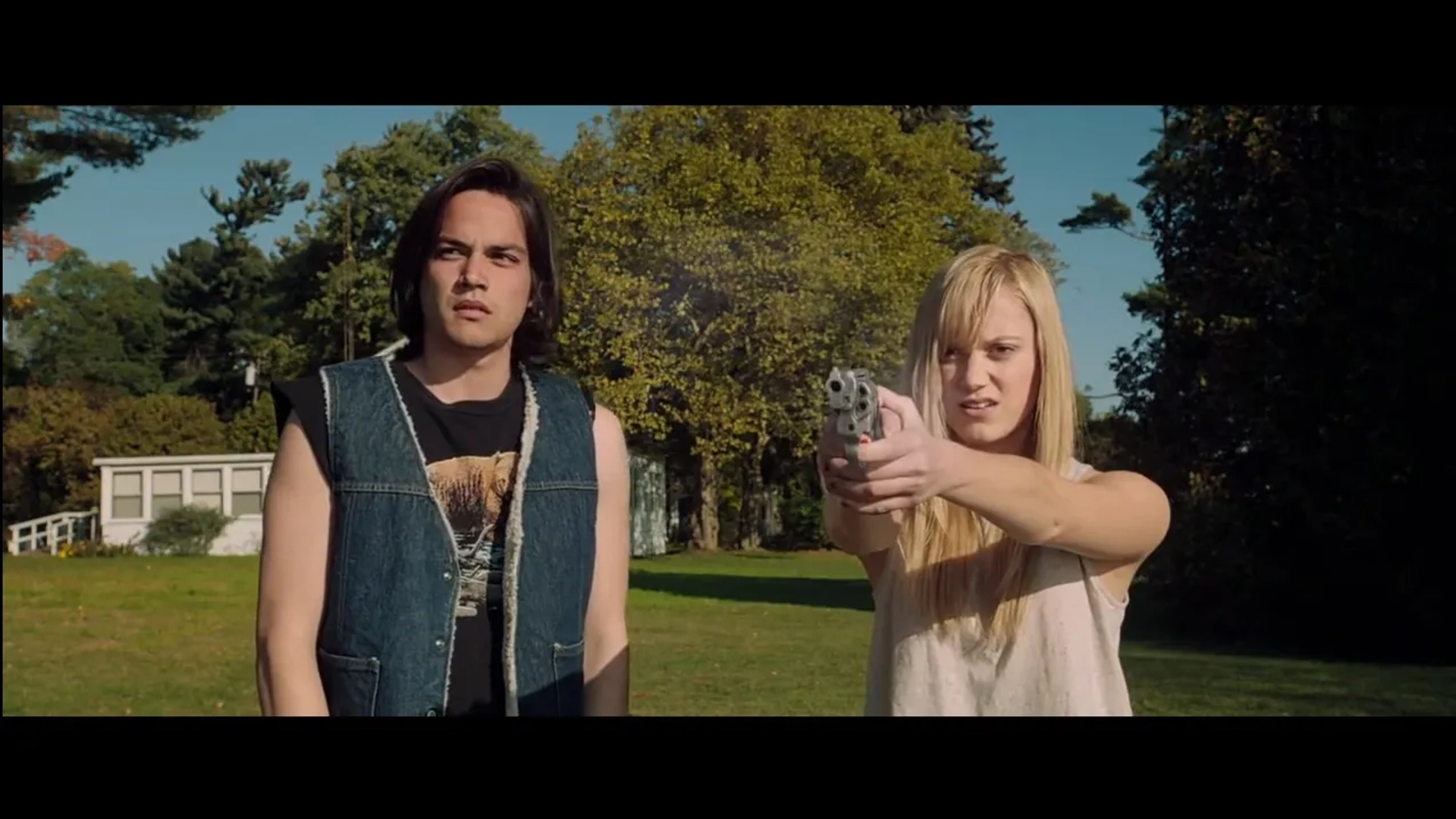 Maika Monroe and Daniel Zovatto in It Follows (2014)