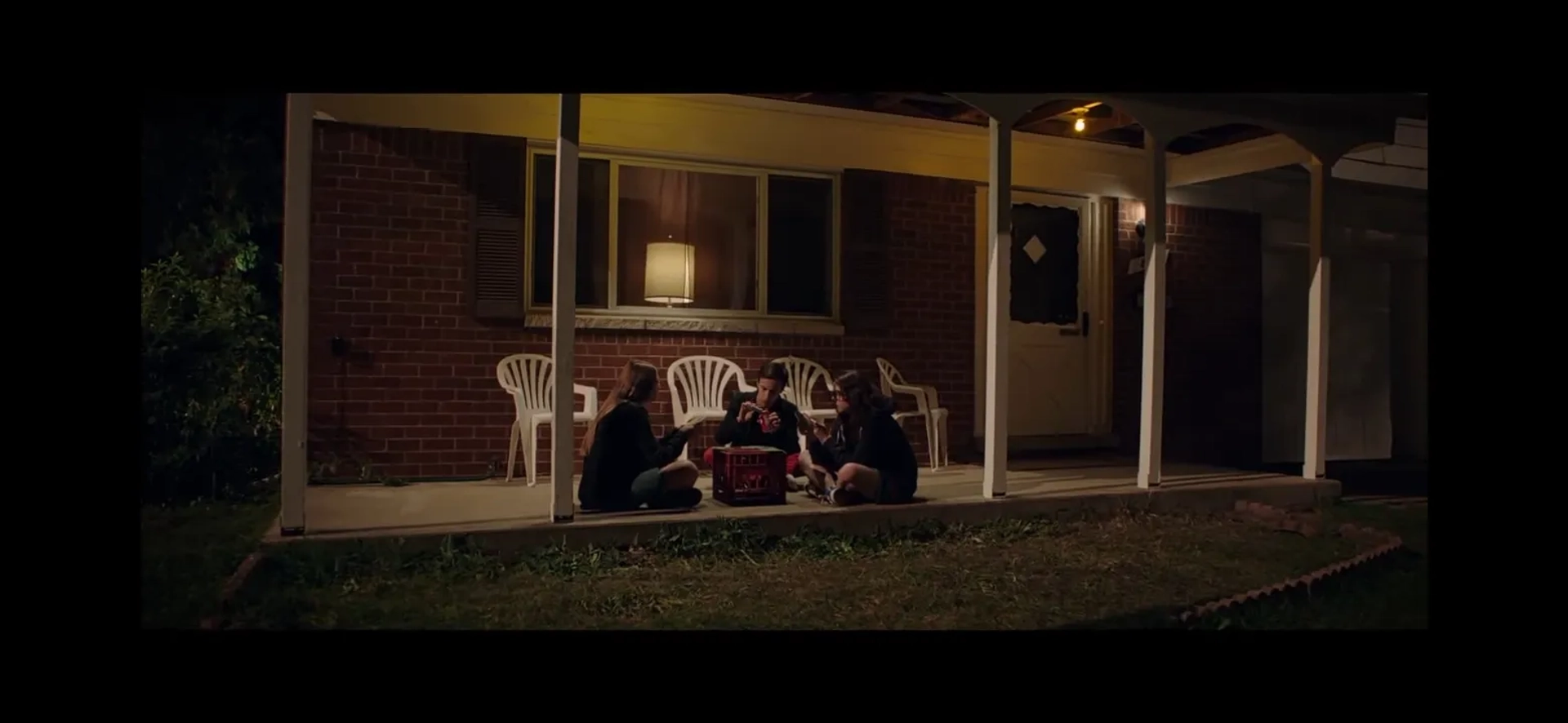 Keir Gilchrist, Lili Sepe, and Olivia Luccardi in It Follows (2014)