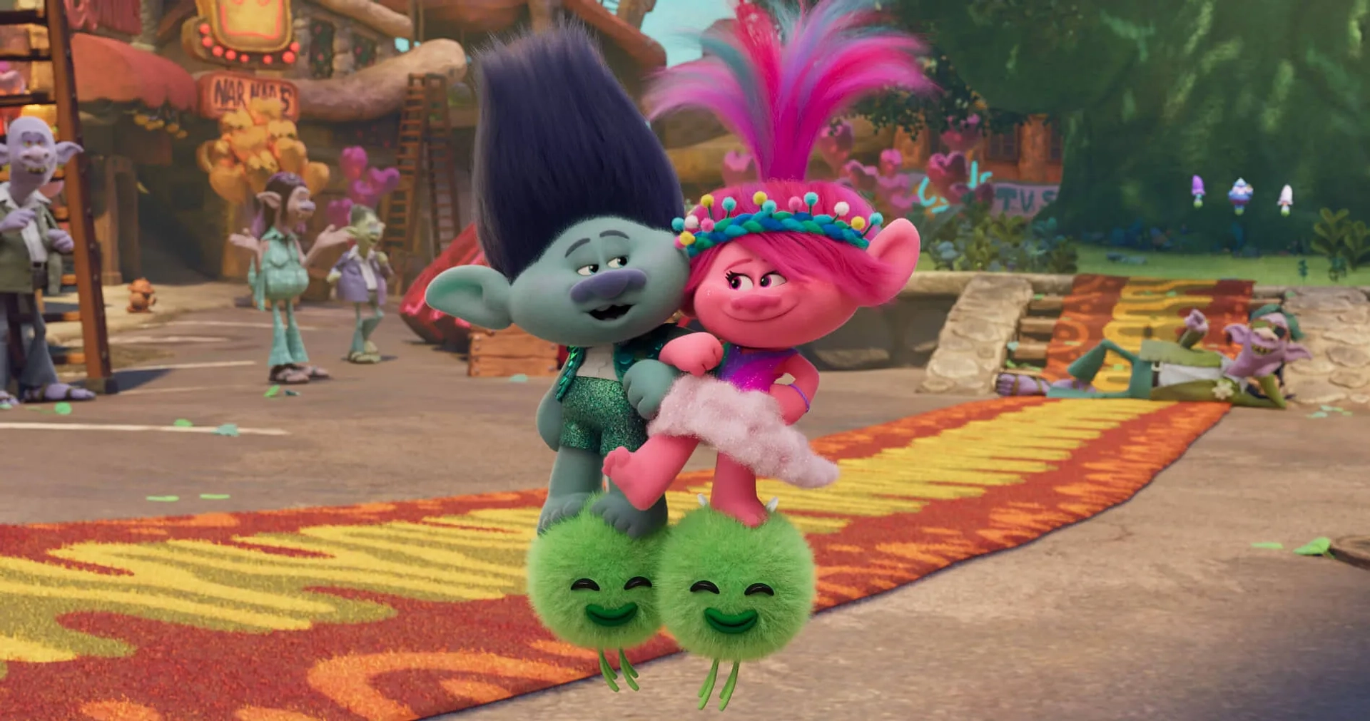 Justin Timberlake, Anna Kendrick, Kevin Michael Richardson, and David Fynn in Trolls Band Together (2023)