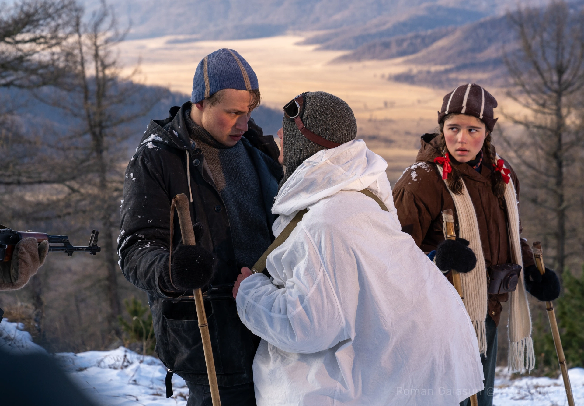Masha Matsel and Ivan Mulin in Dead Mountain (2020)