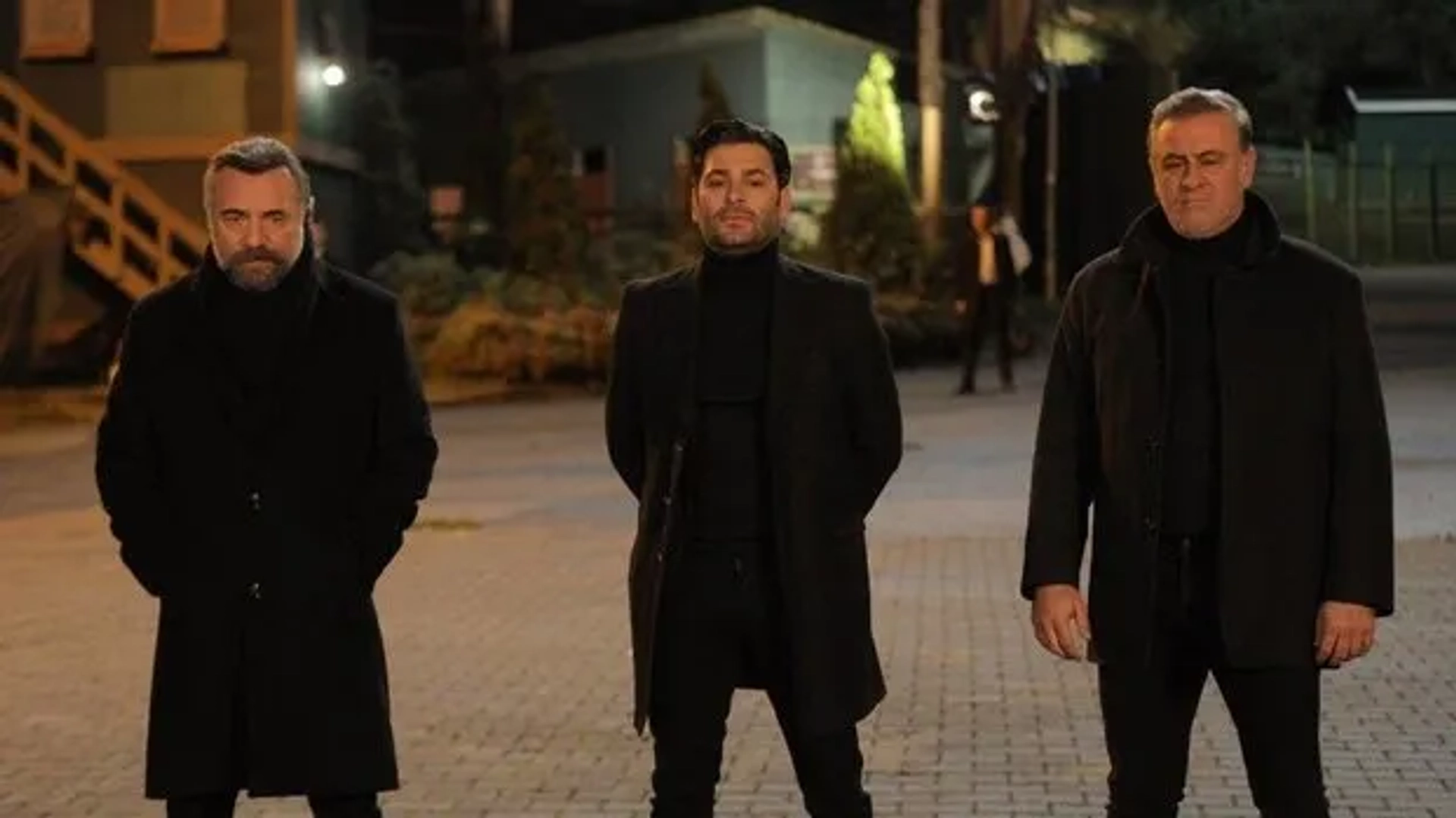 Oktay Kaynarca, Turgut Tuncalp, and Ozan Akbaba in Eskiya Dünyaya Hükümdar Olmaz: 177. Bolum (2020)