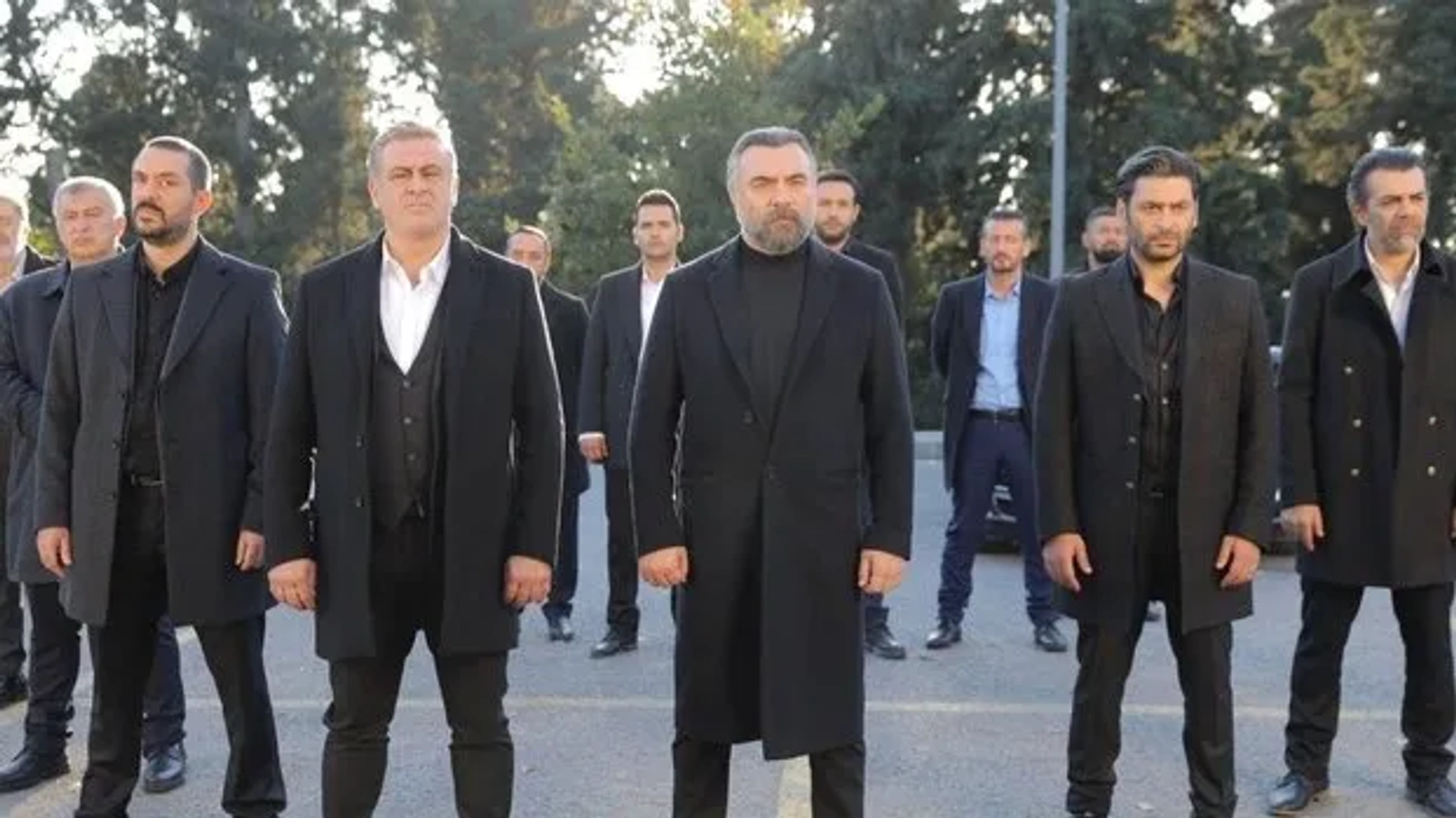 Oktay Kaynarca, Hüseyin Avni Danyal, Savas Özdemir, Emir Benderlioglu, Turgut Tuncalp, and Ozan Akbaba in Eskiya Dünyaya Hükümdar Olmaz: 174. Bolum (2020)