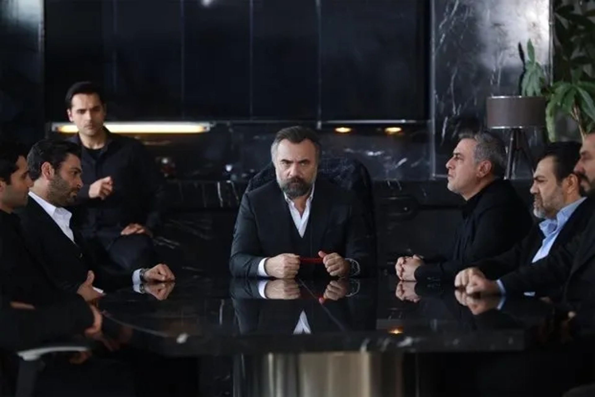 Oktay Kaynarca, Savas Özdemir, Emir Benderlioglu, Turgut Tuncalp, Ozan Akbaba, Yunus Emre Yildirimer, and Yalcin Hafizoglu in Eskiya Dünyaya Hükümdar Olmaz: 157. Bolum (2020)