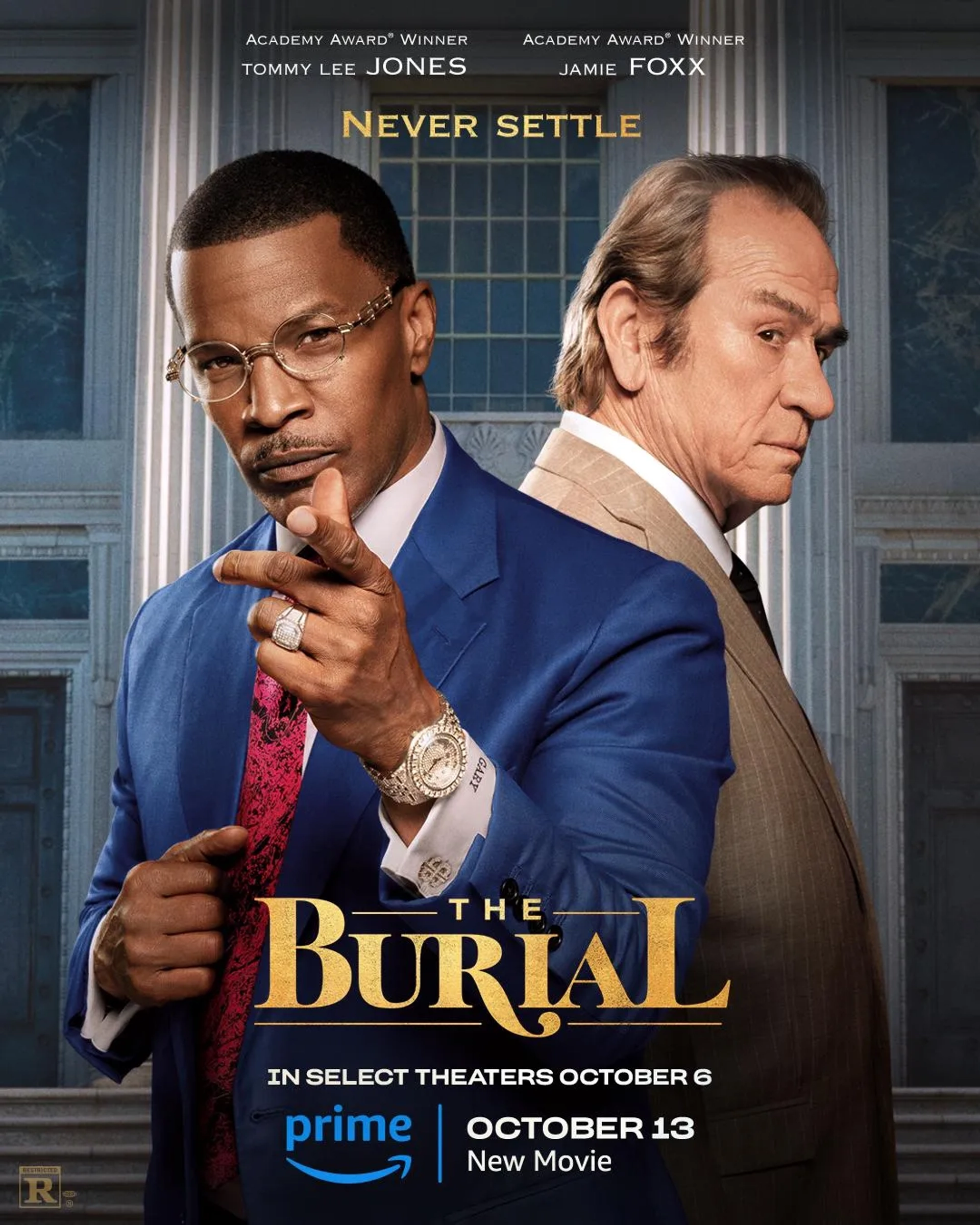 Tommy Lee Jones and Jamie Foxx in The Burial (2023)