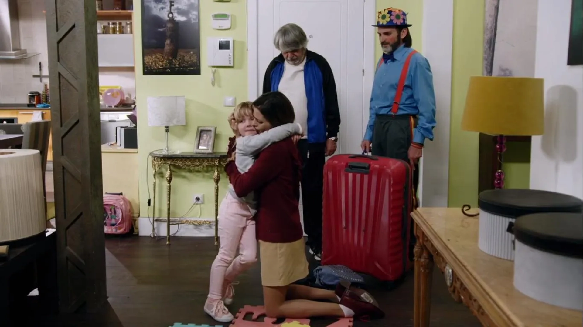 Fernando Tejero, Macarena Gómez, Ricardo Arroyo, and Aitana Villacieros in La que se avecina (2007)