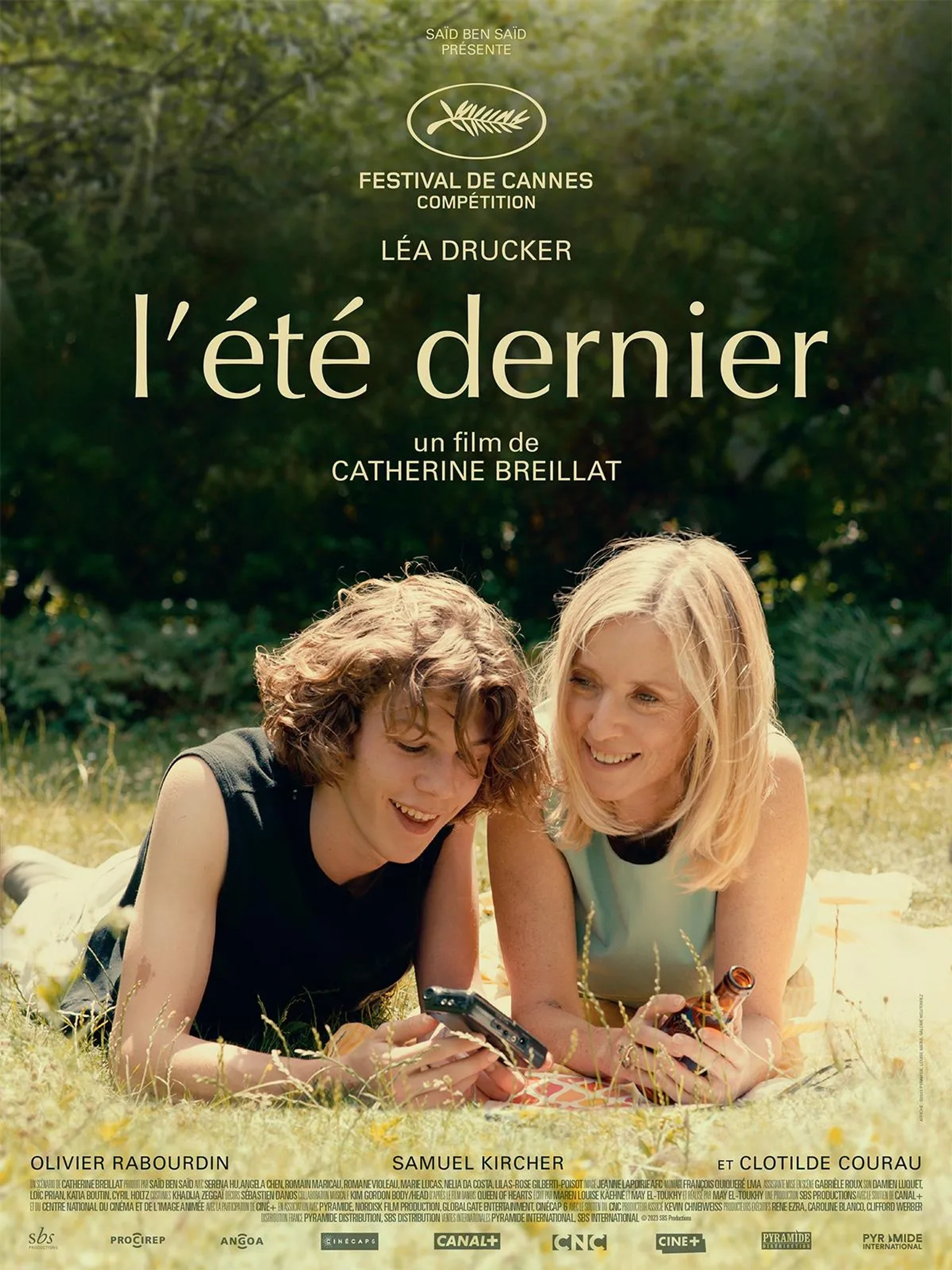 Léa Drucker and Samuel Kircher in Last Summer (2023)