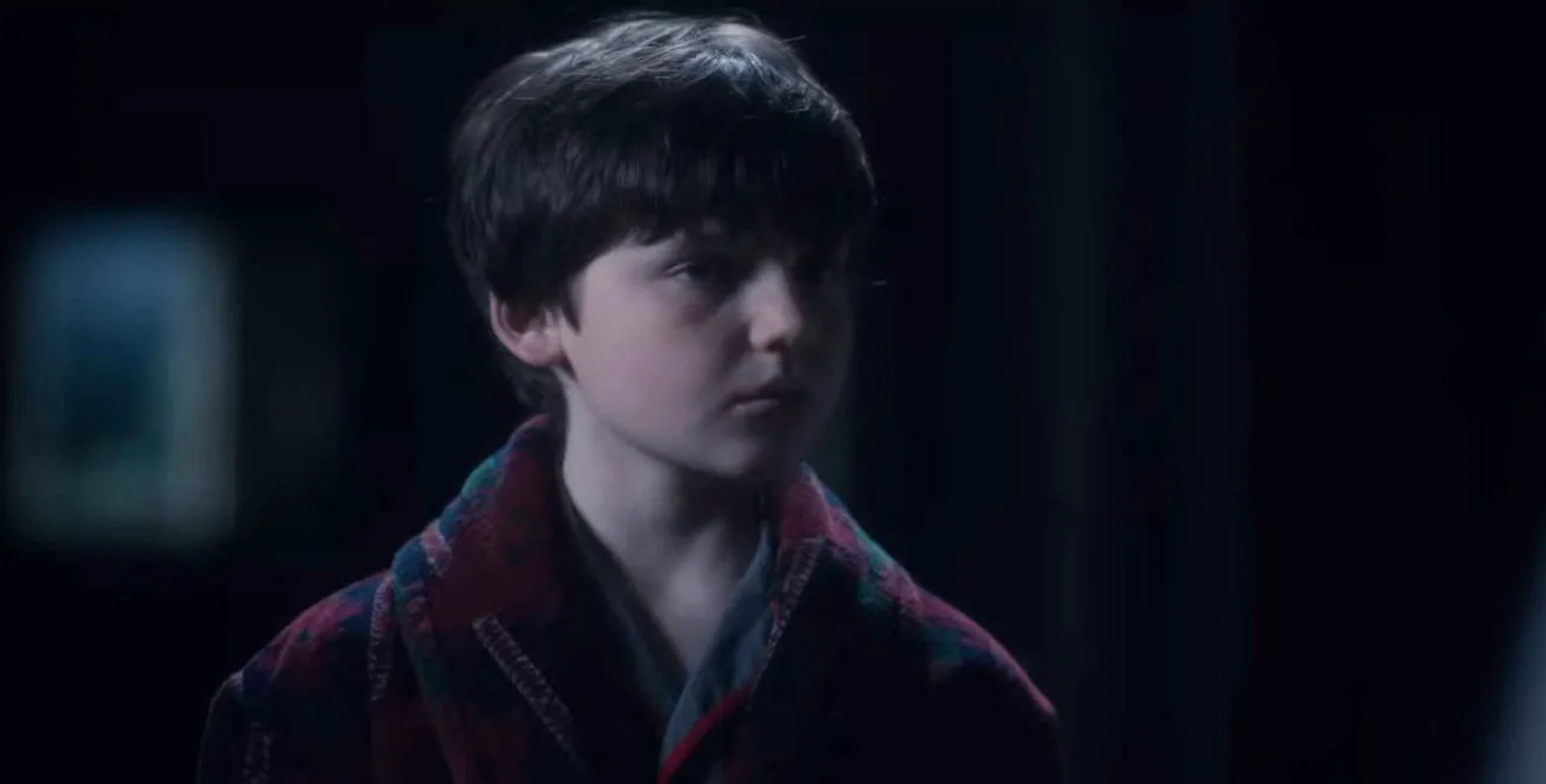 Benjamin Evan Ainsworth in The Haunting of Bly Manor (2020)