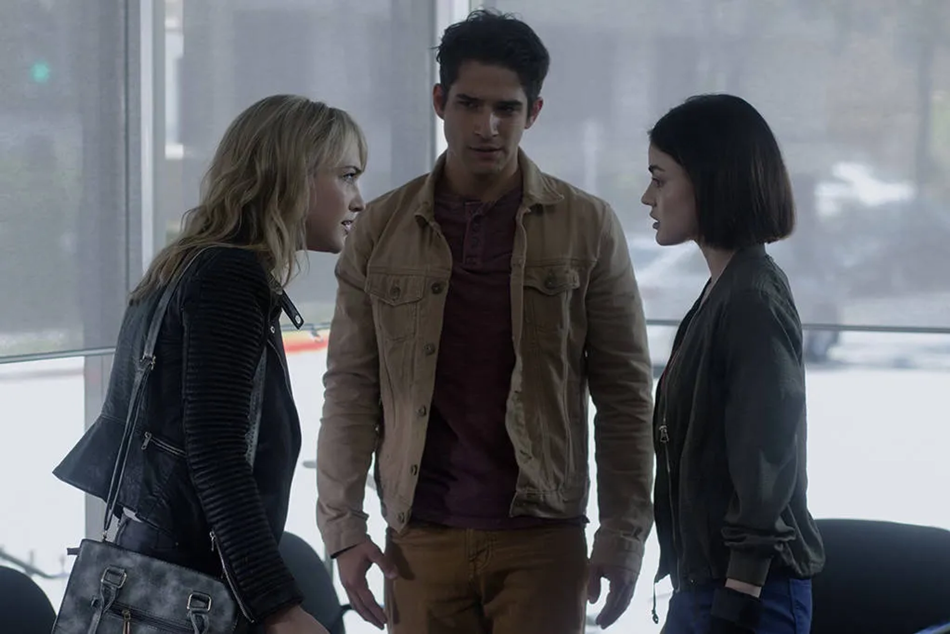 Tyler Posey, Lucy Hale, and Violett Beane in Truth or Dare (2018)