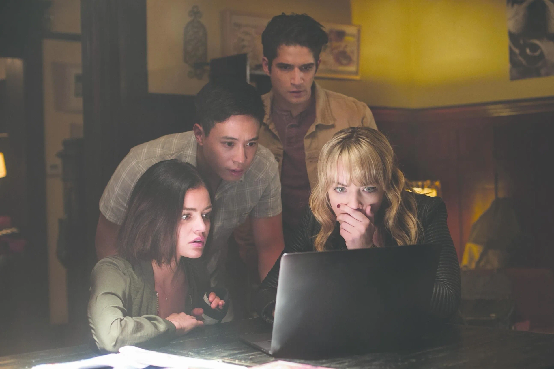 Tyler Posey, Lucy Hale, Hayden Szeto, and Violett Beane in Truth or Dare (2018)