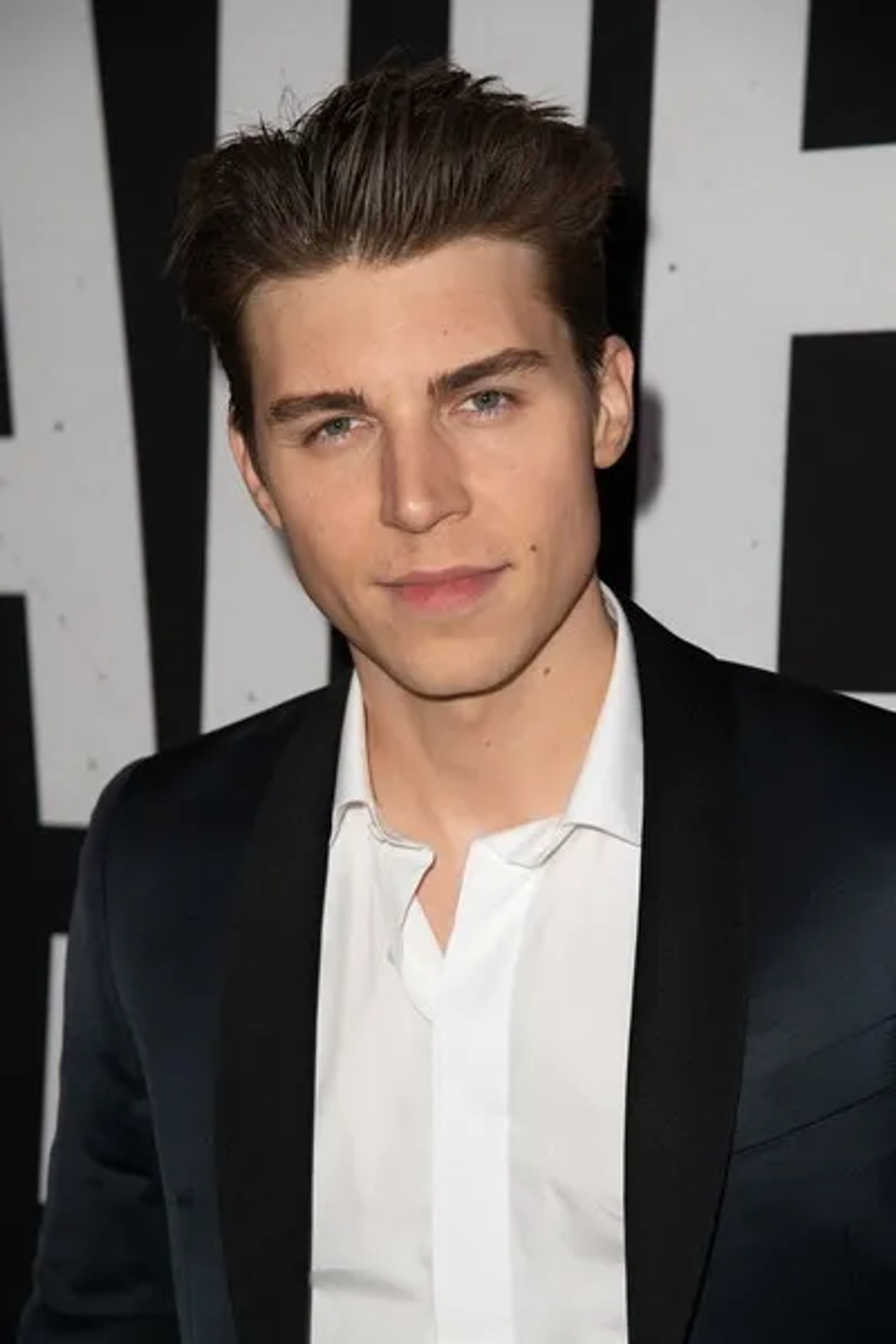 Nolan Gerard Funk at an event for Truth or Dare (2018)