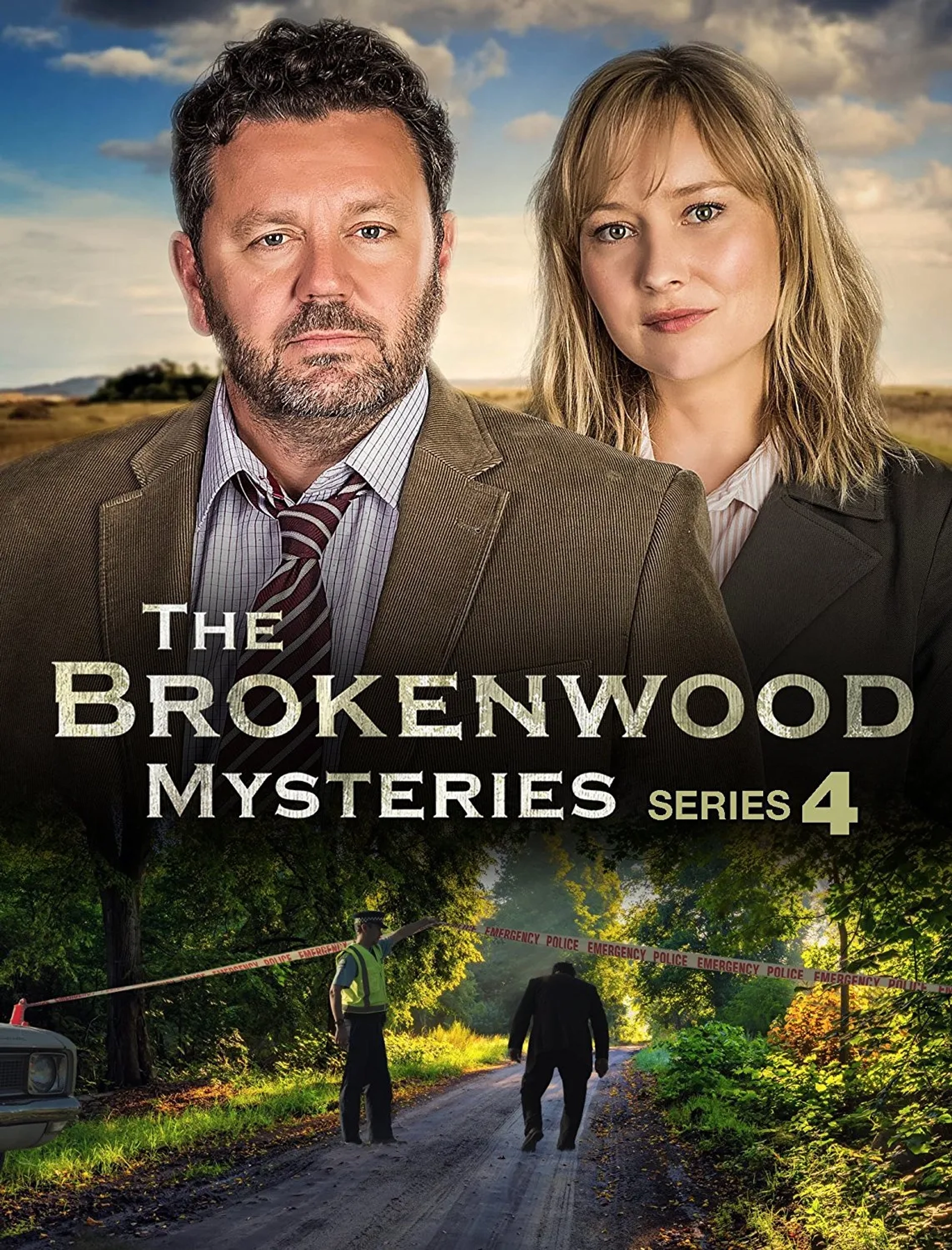 Neill Rea and Fern Sutherland in The Brokenwood Mysteries (2014)