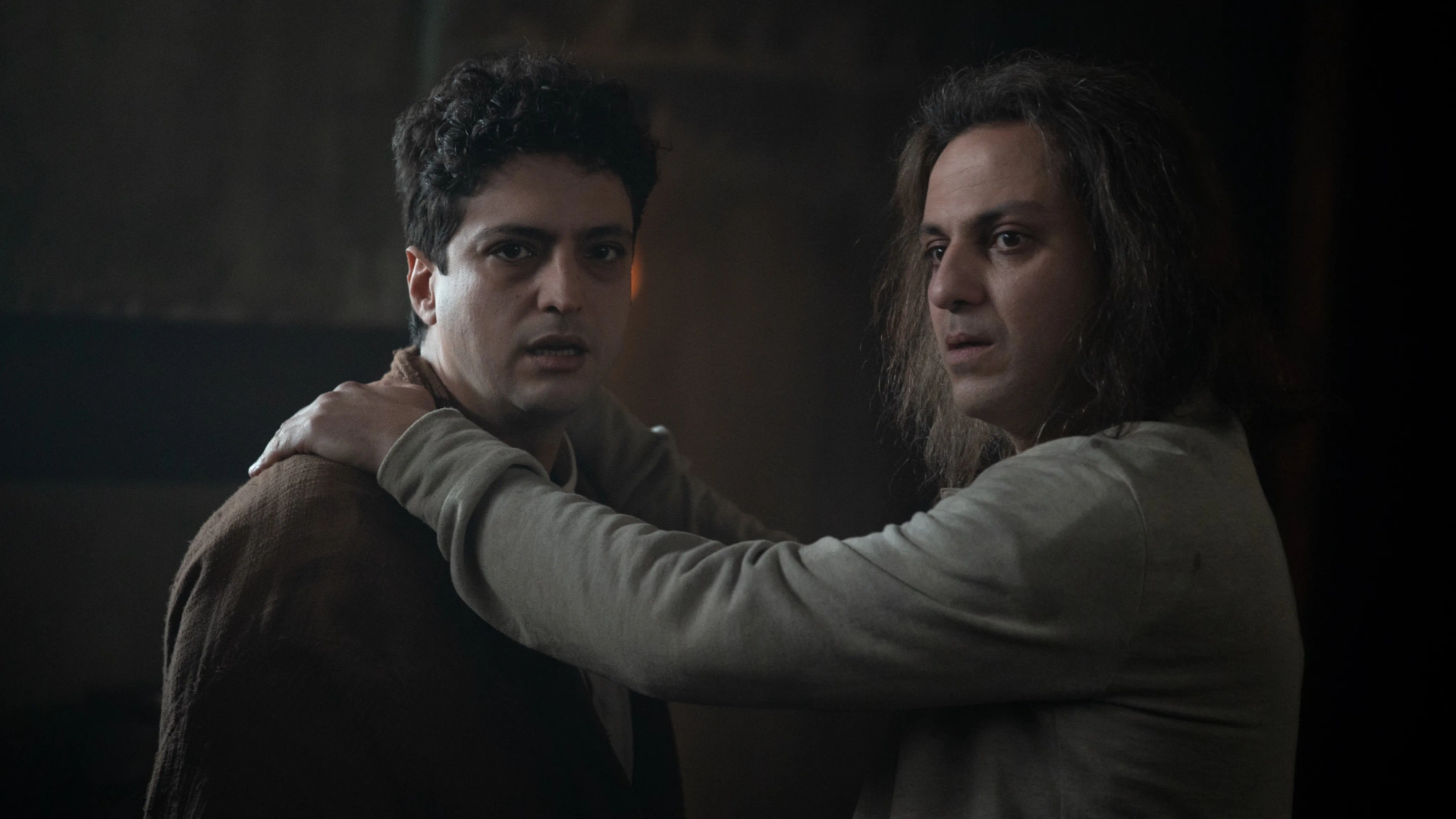 Taner Ölmez and Erkan Kolçak Köstendil in Creature (2023)