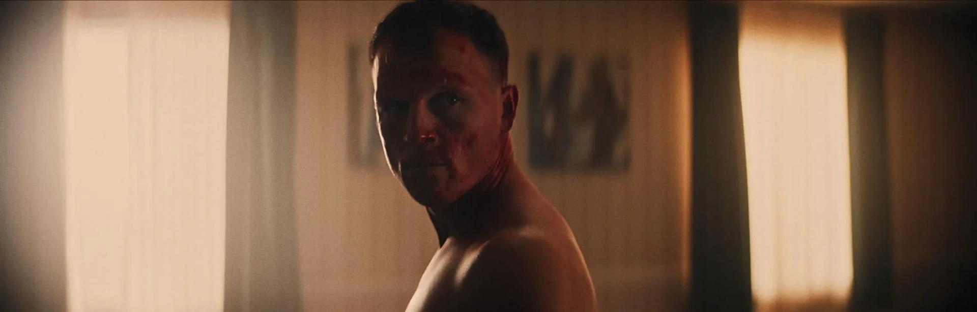 Rogan Christopher in Do Not Disturb (2022)