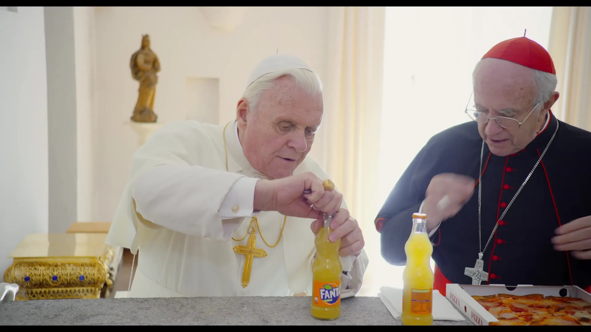 Anthony Hopkins and Jonathan Pryce in The Two Popes (2019)