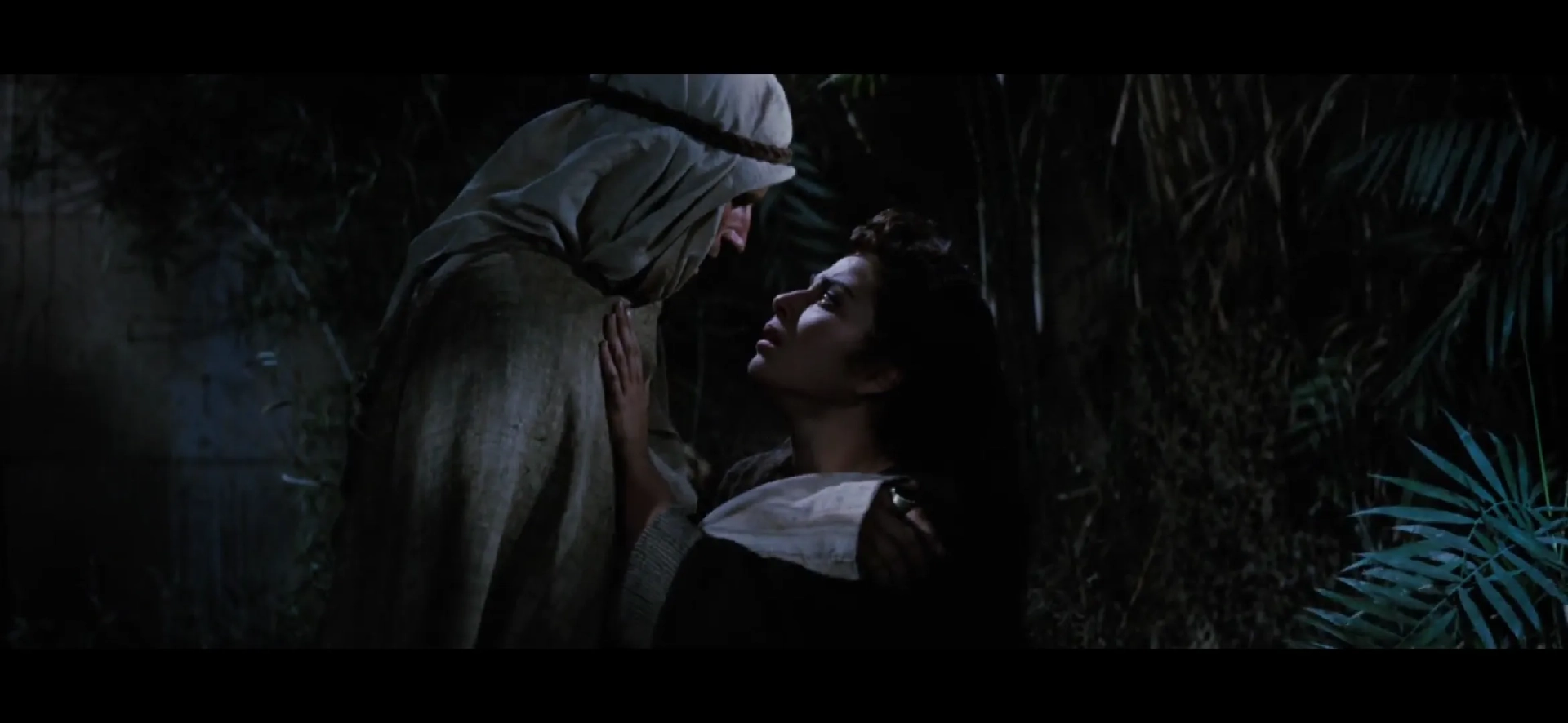 Charlton Heston and Haya Harareet in Ben-Hur (1959)