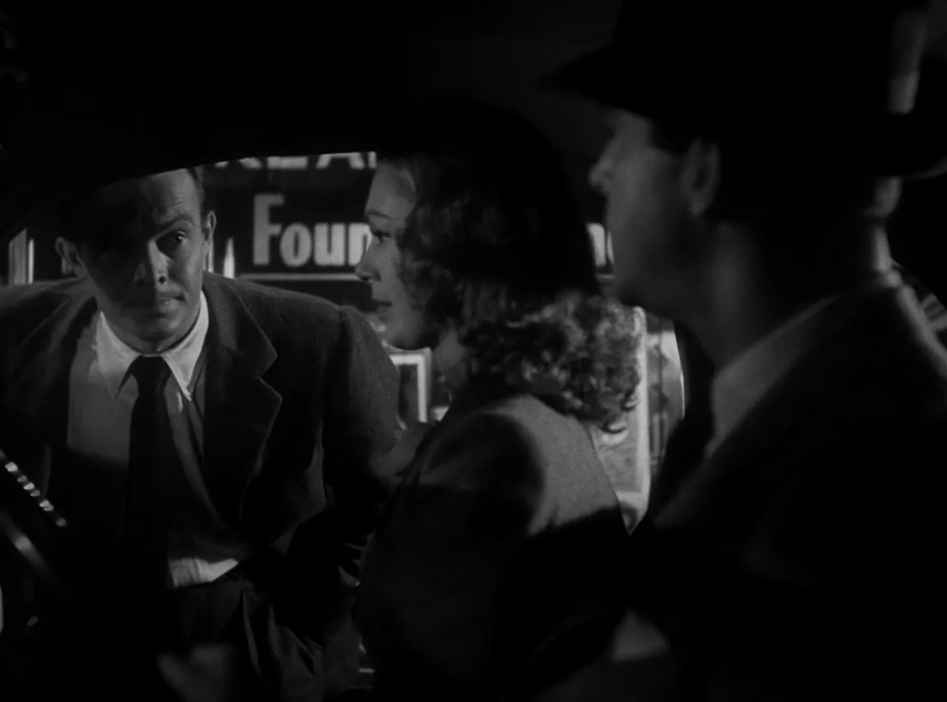 Byron Barr, Jean Heather, and Fred MacMurray in Double Indemnity (1944)