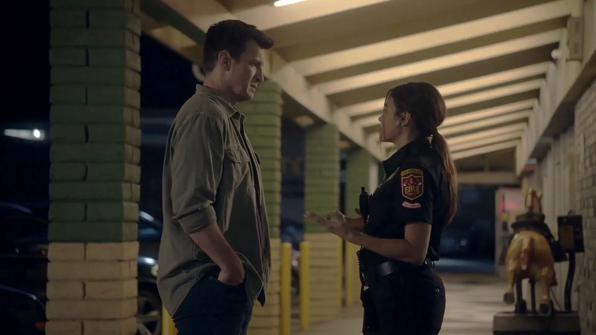 Nathan Fillion and Jenna Dewan in The Rookie: Five Minutes (2021)