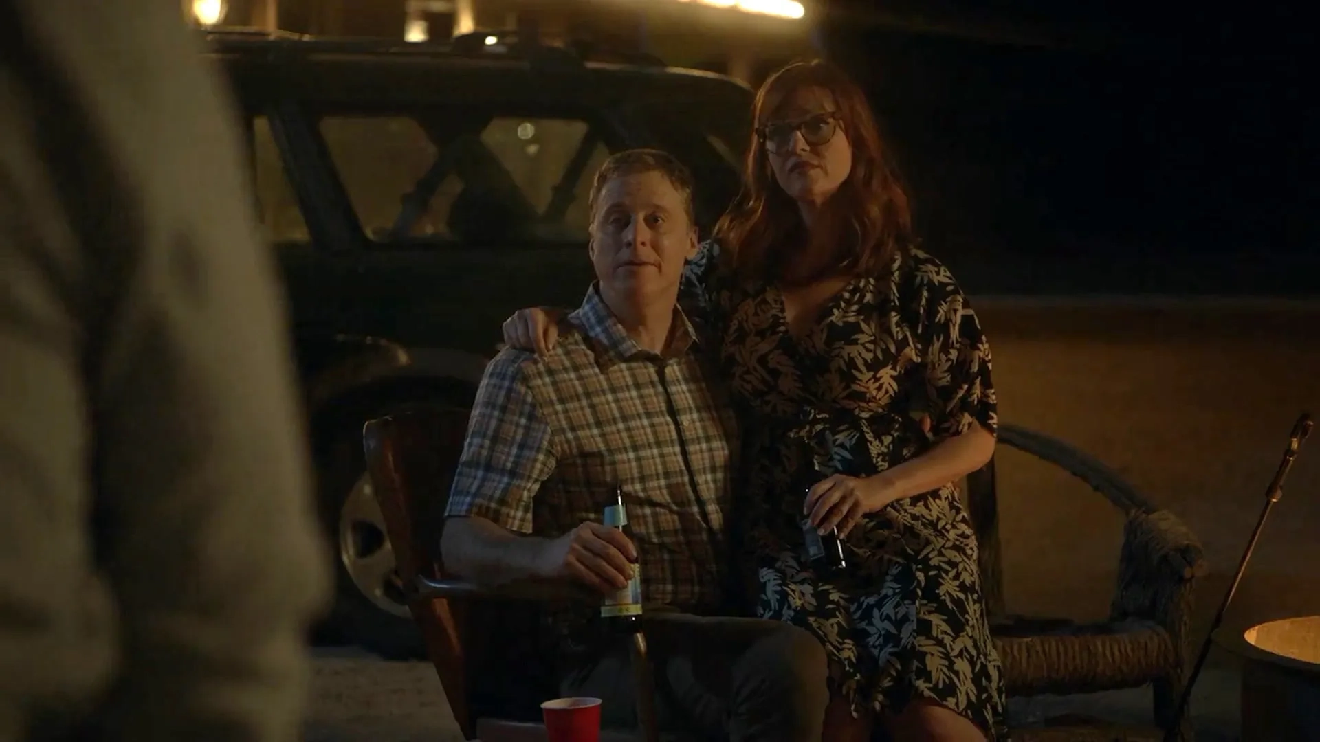 Sara Rue and Alan Tudyk in The Rookie: Day in the Hole (2022)