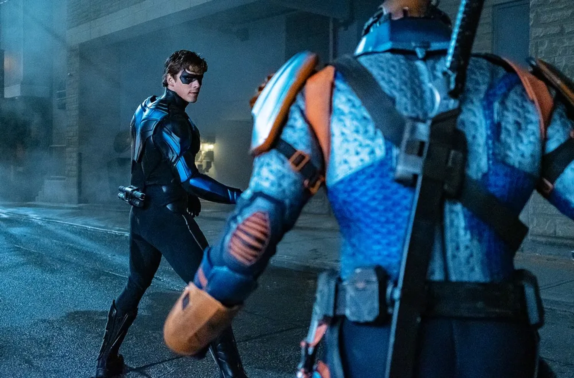 Esai Morales and Brenton Thwaites in Titans (2018)